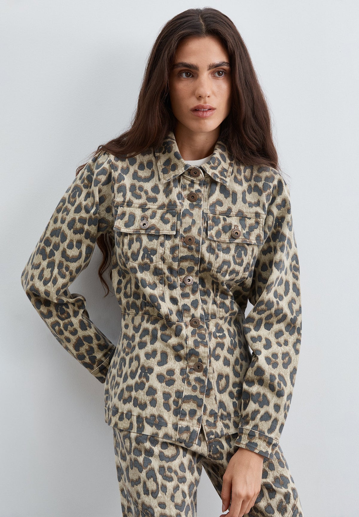 ANIMAL PRINT DENIM SHIRT