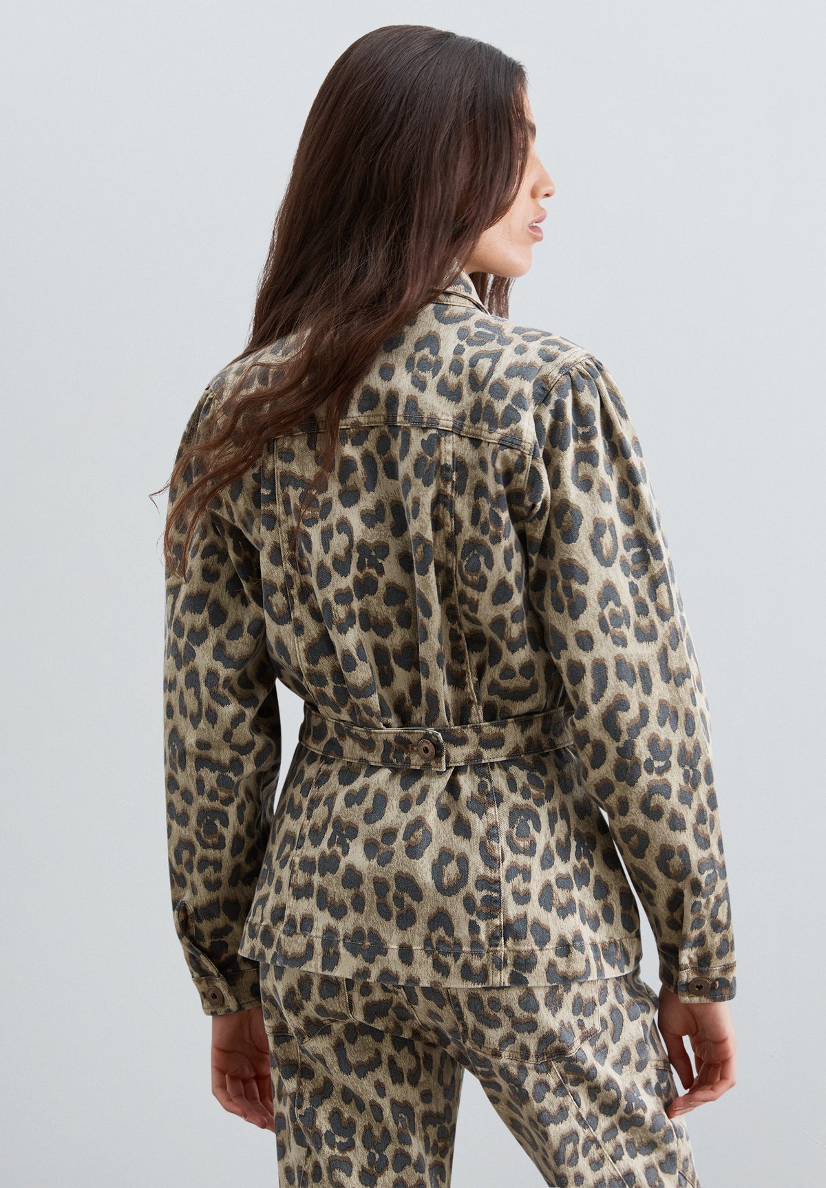 ANIMAL PRINT DENIM SHIRT