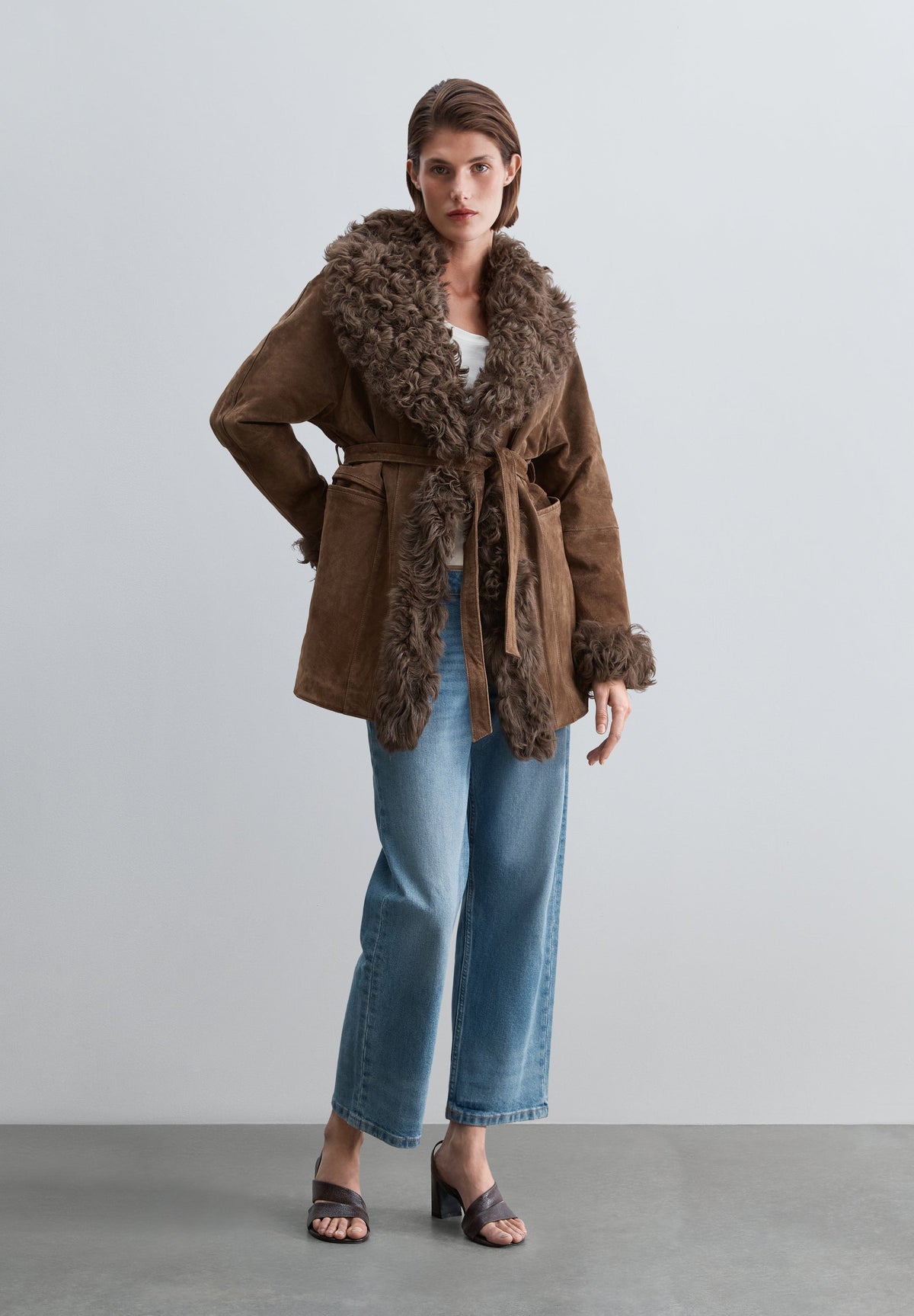 COAT WITH NATURAL FUR COLLAR