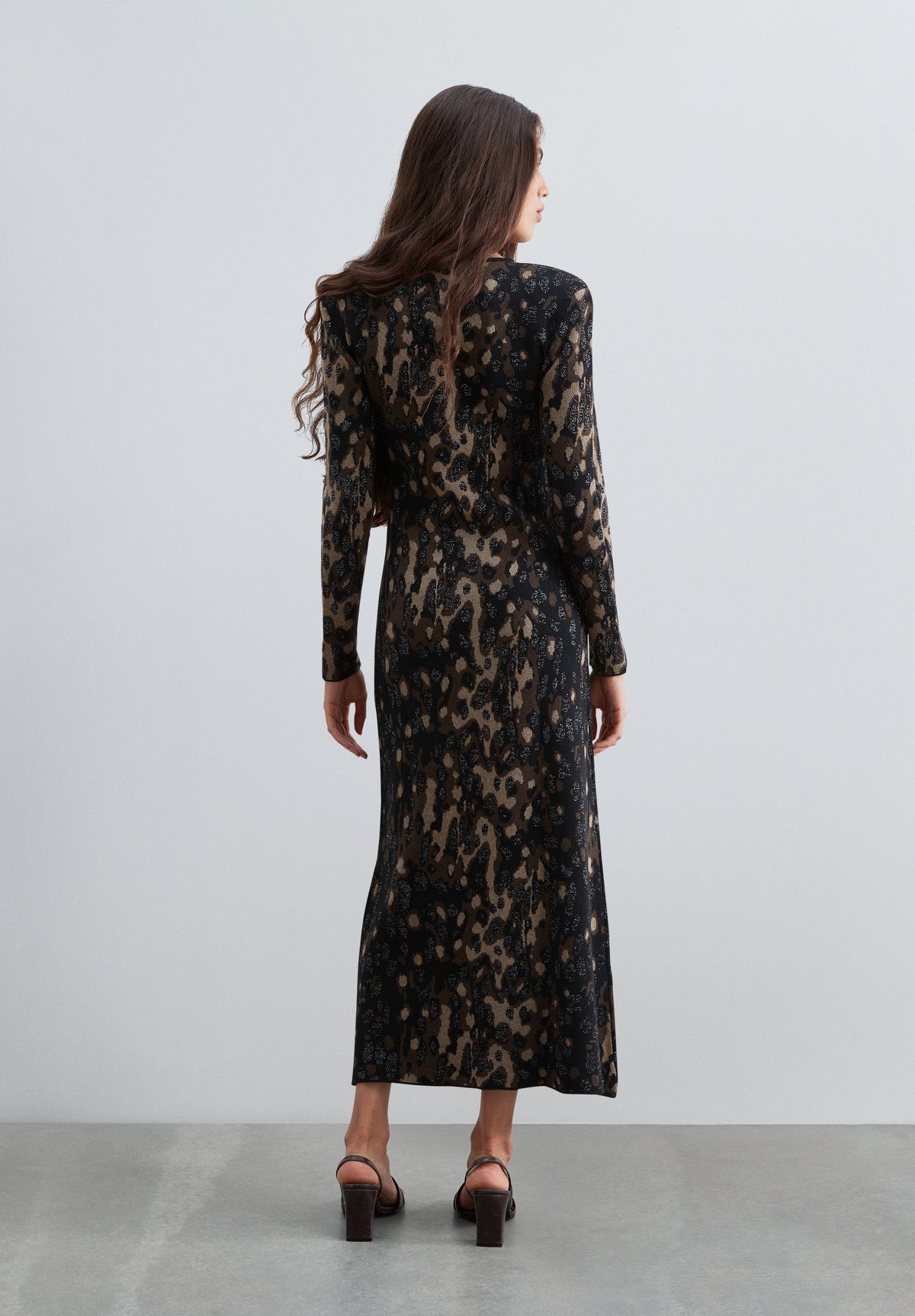 JACQUARD DRESS WITH SHOULDER PADS