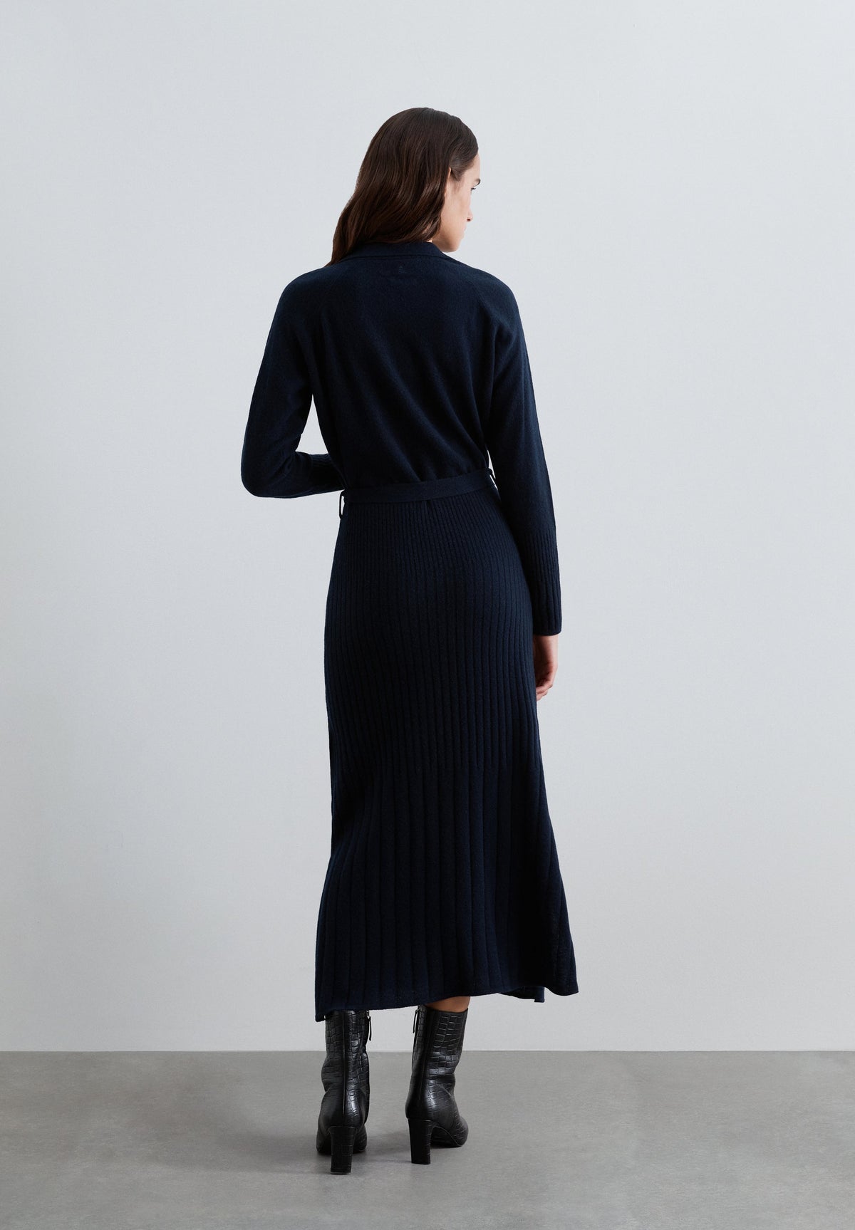 POLO COLLAR KNIT DRESS