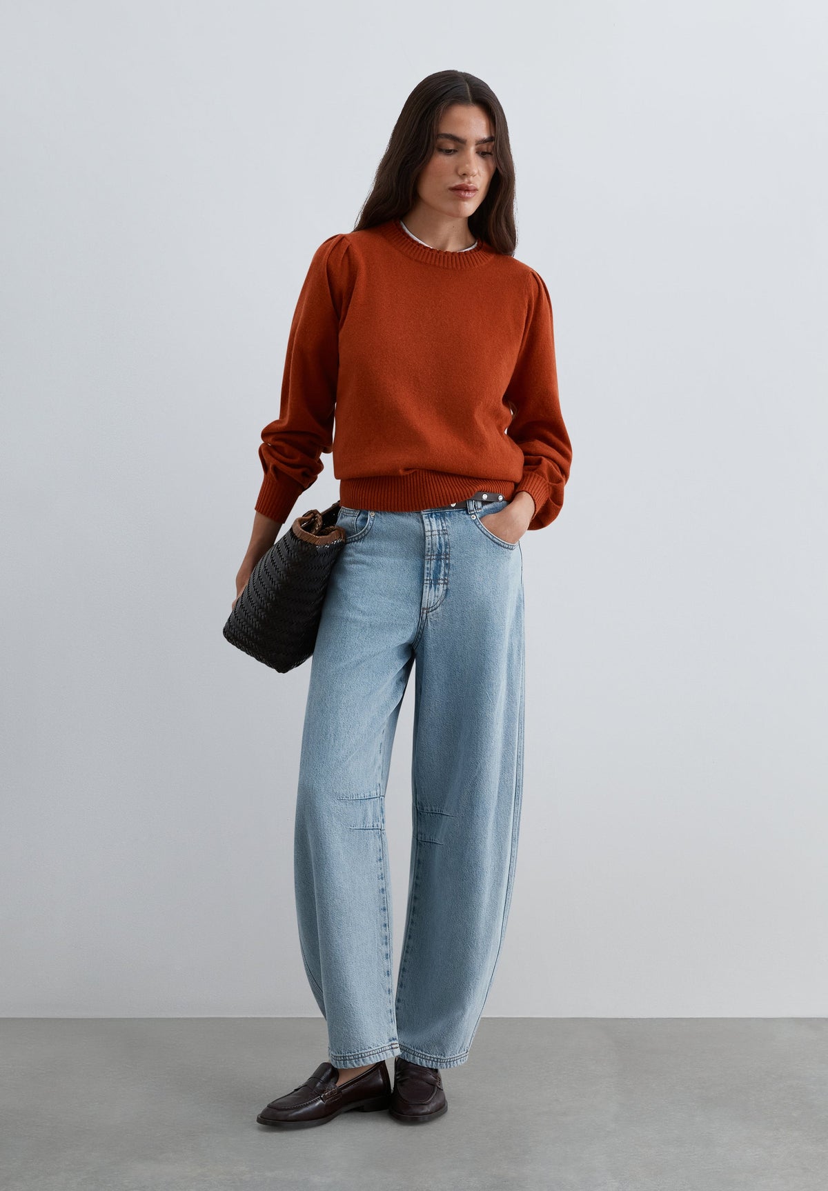 WOOL SWEATER WITH COLLAR DETAIL