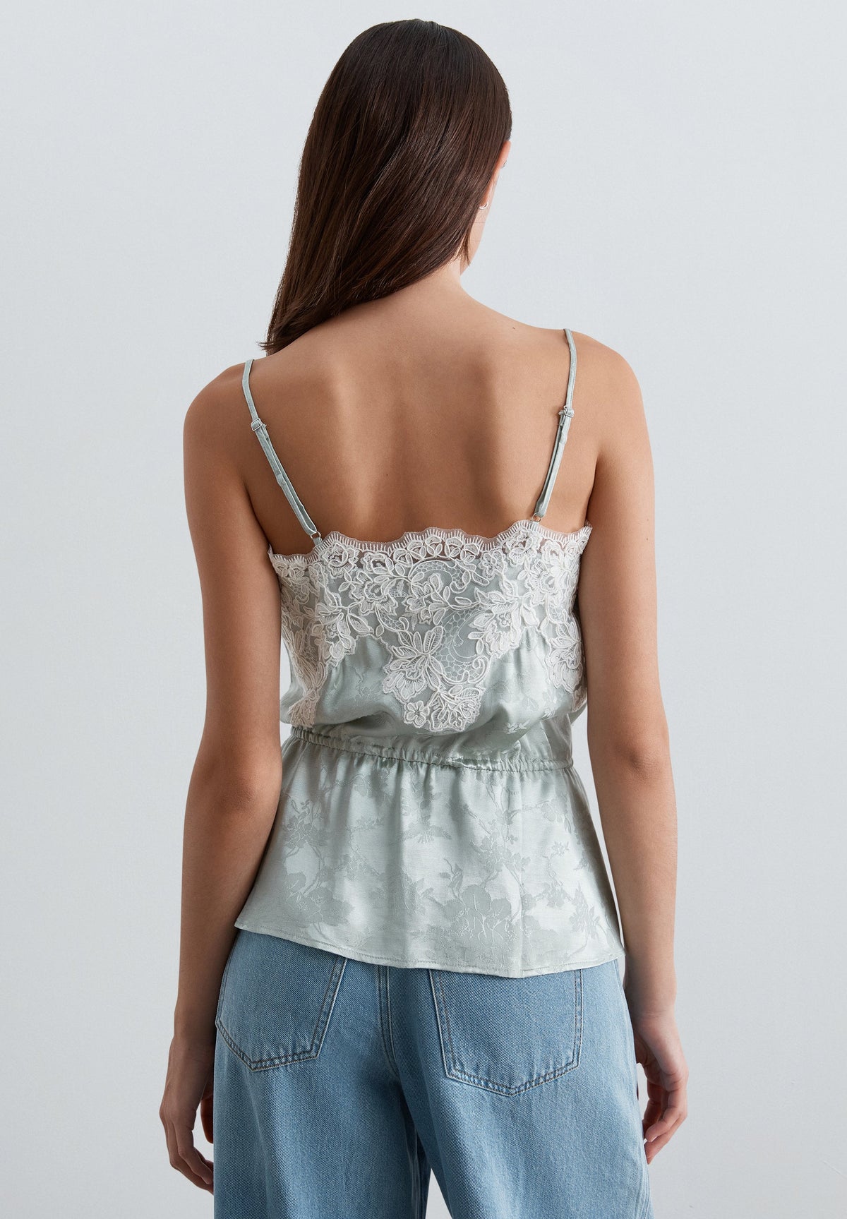 JACQUARD TOP WITH LACE