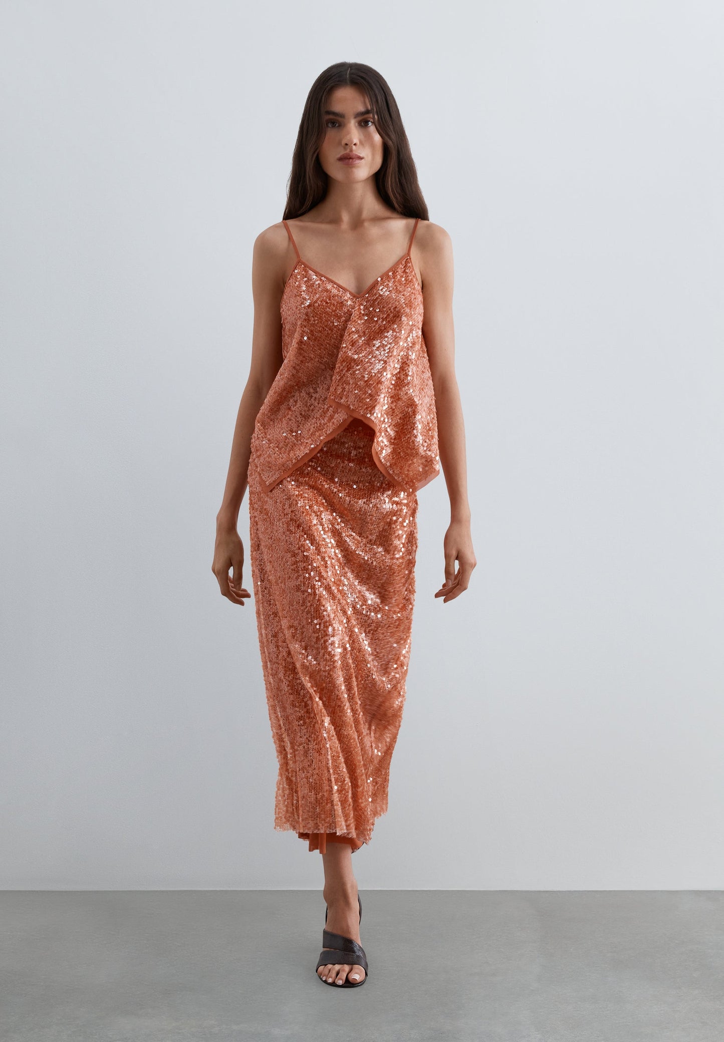 SEQUINNED TOP WITH STRAPS