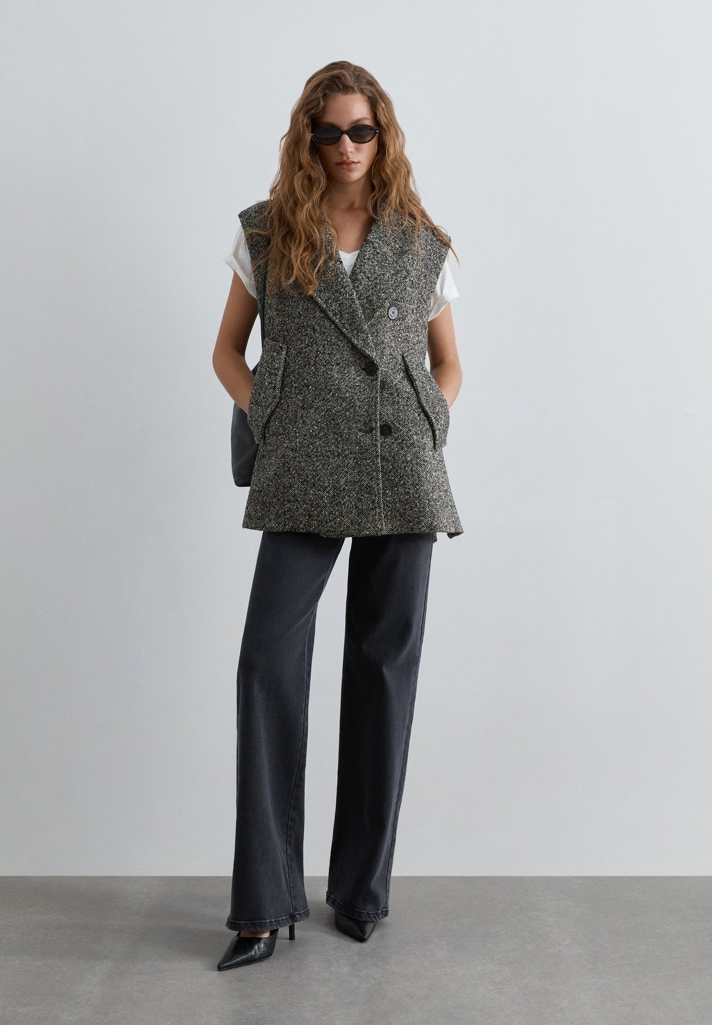 DOUBLE-BREASTED WAISTCOAT