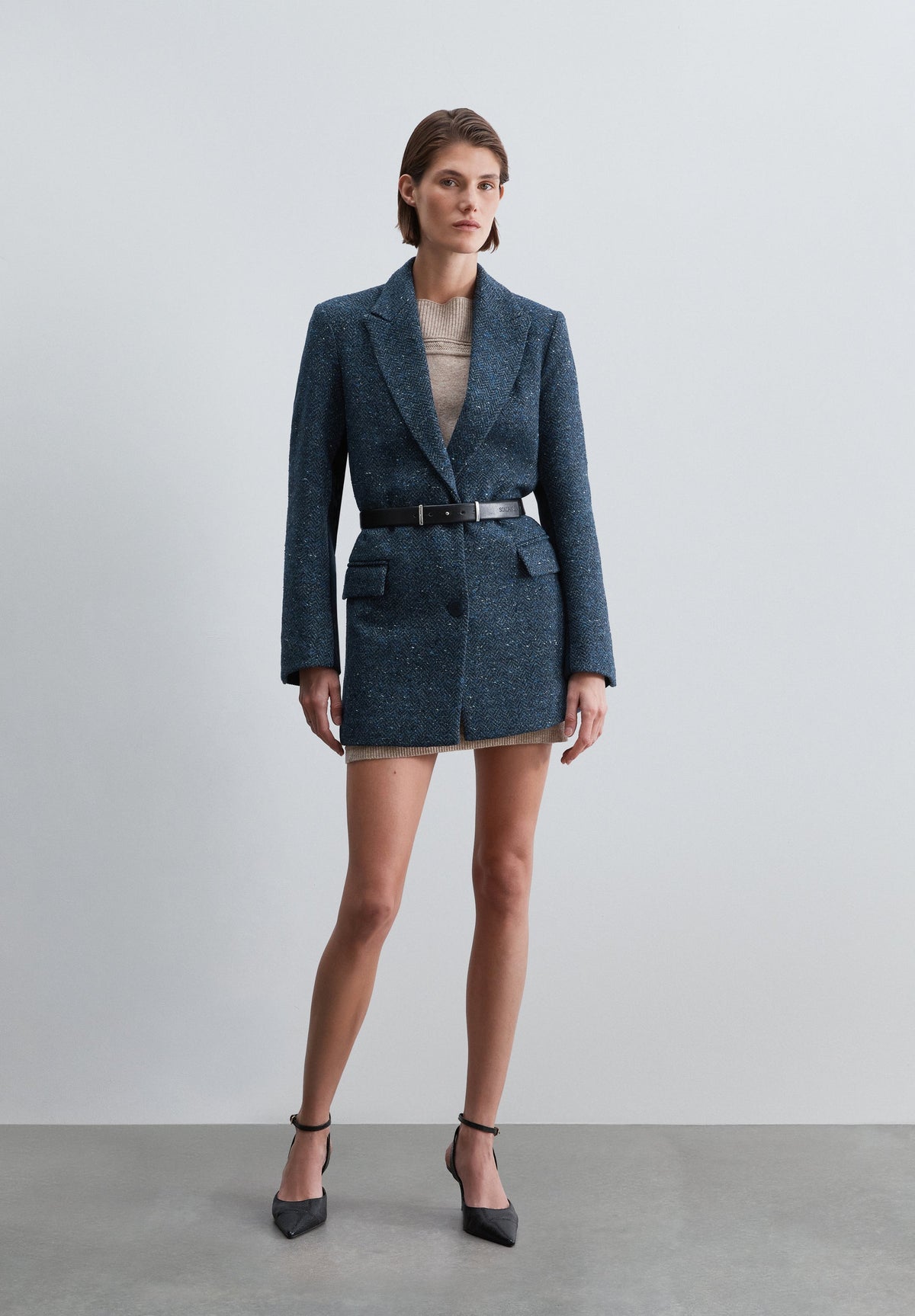 HERRINGBONE COAT WITH COLLAR