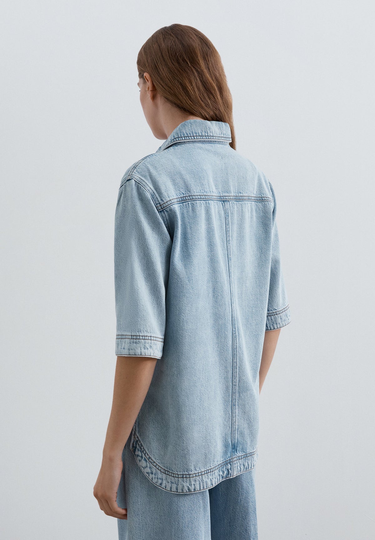 DENIM SHIRT WITH POCKETS