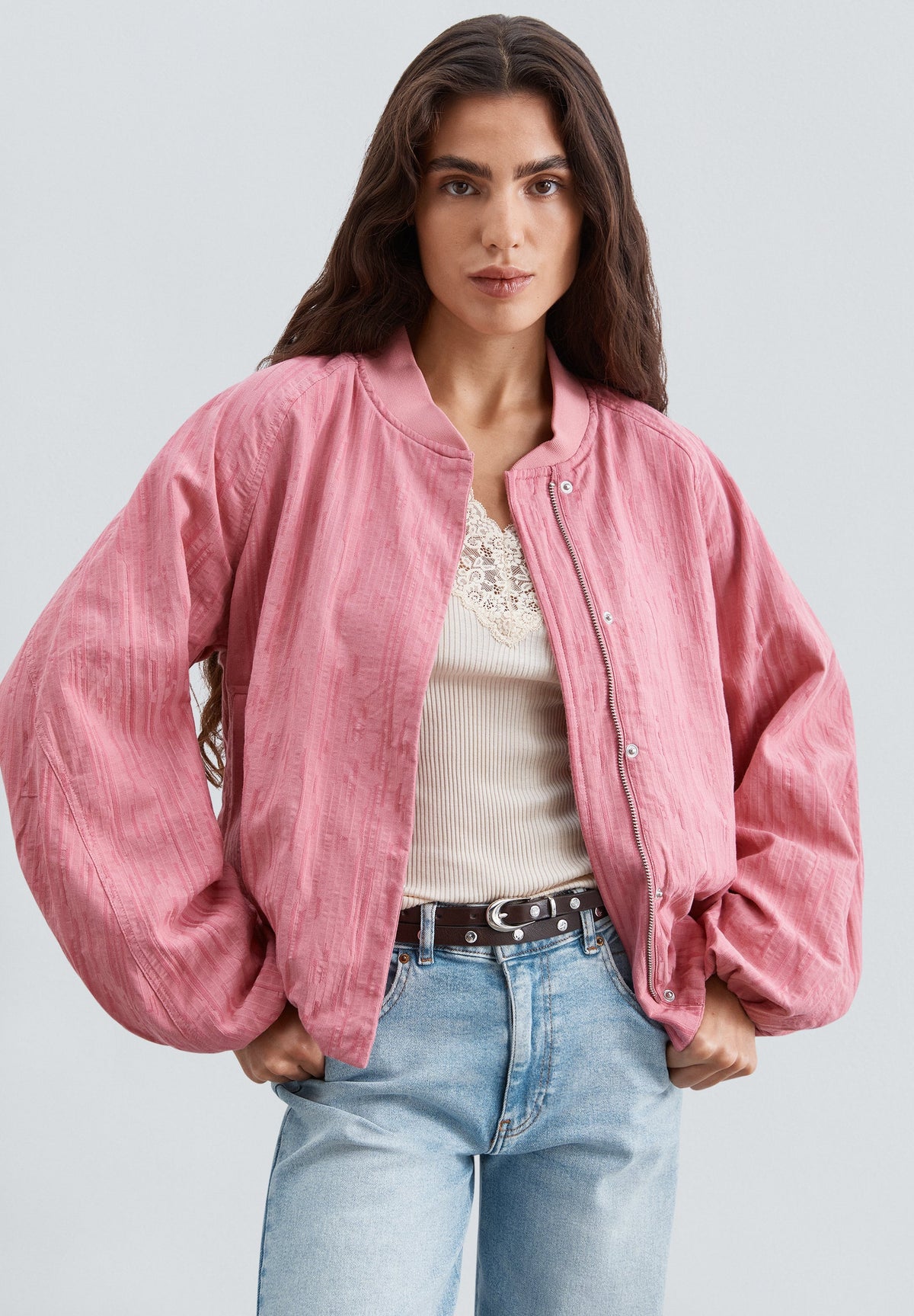 TEXTURED PUFFER JACKET