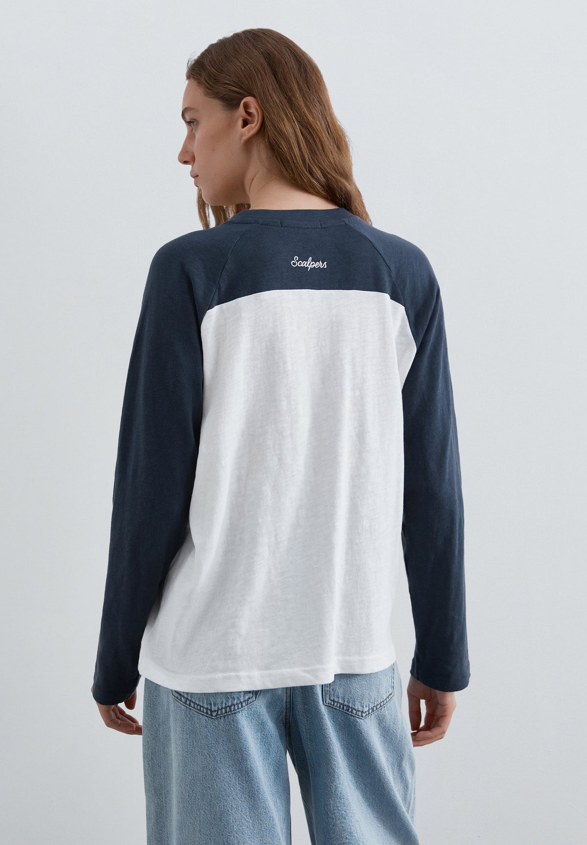 PRINTED T-SHIRT WITH CONTRAST SLEEVES