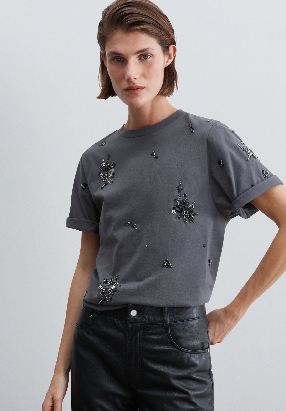 T-SHIRT WITH EMBROIDERED DETAILS