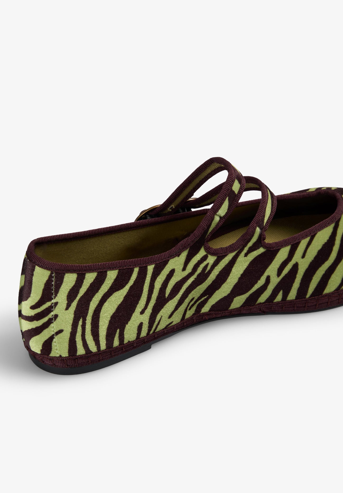 ANIMAL PRINT VELVET BALLET FLATS