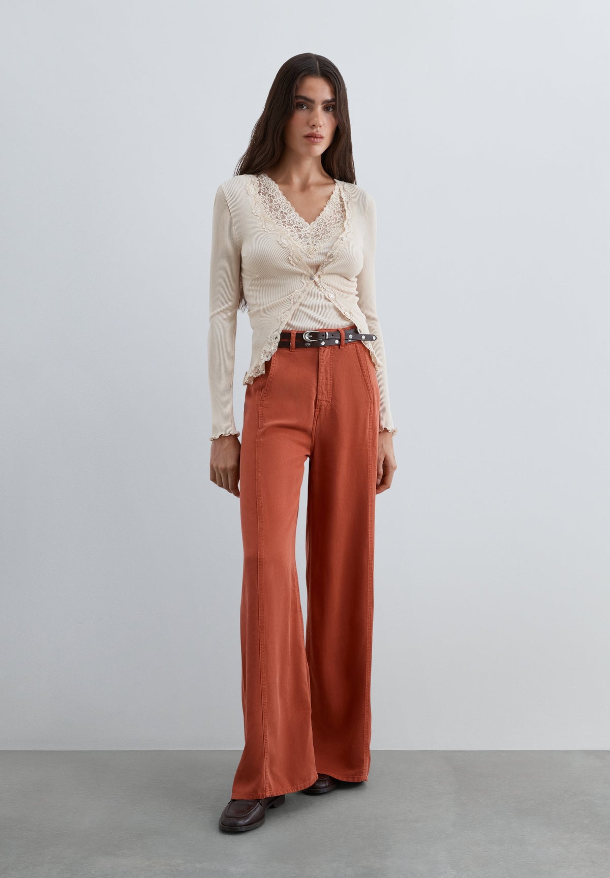 SCLACE V CARDIGAN TEE