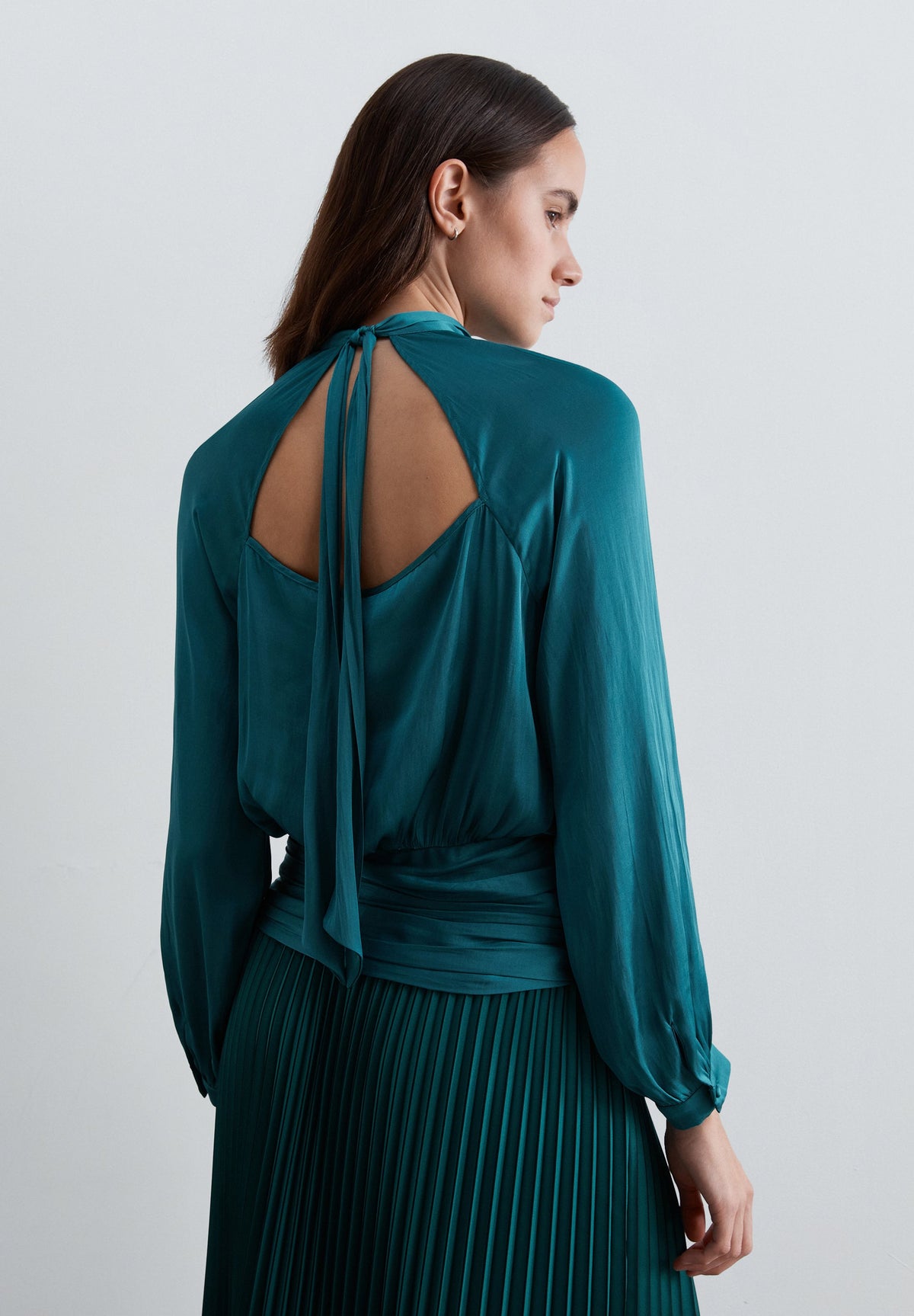SATIN CUT-OUT BLOUSE