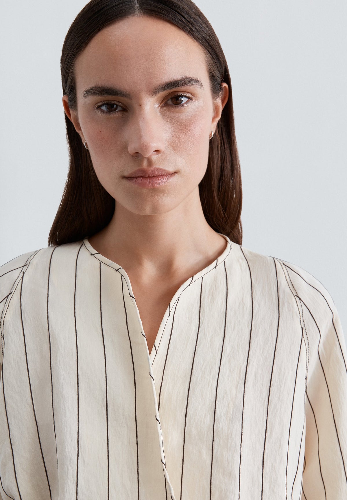 STRIPED WRAP SHIRT