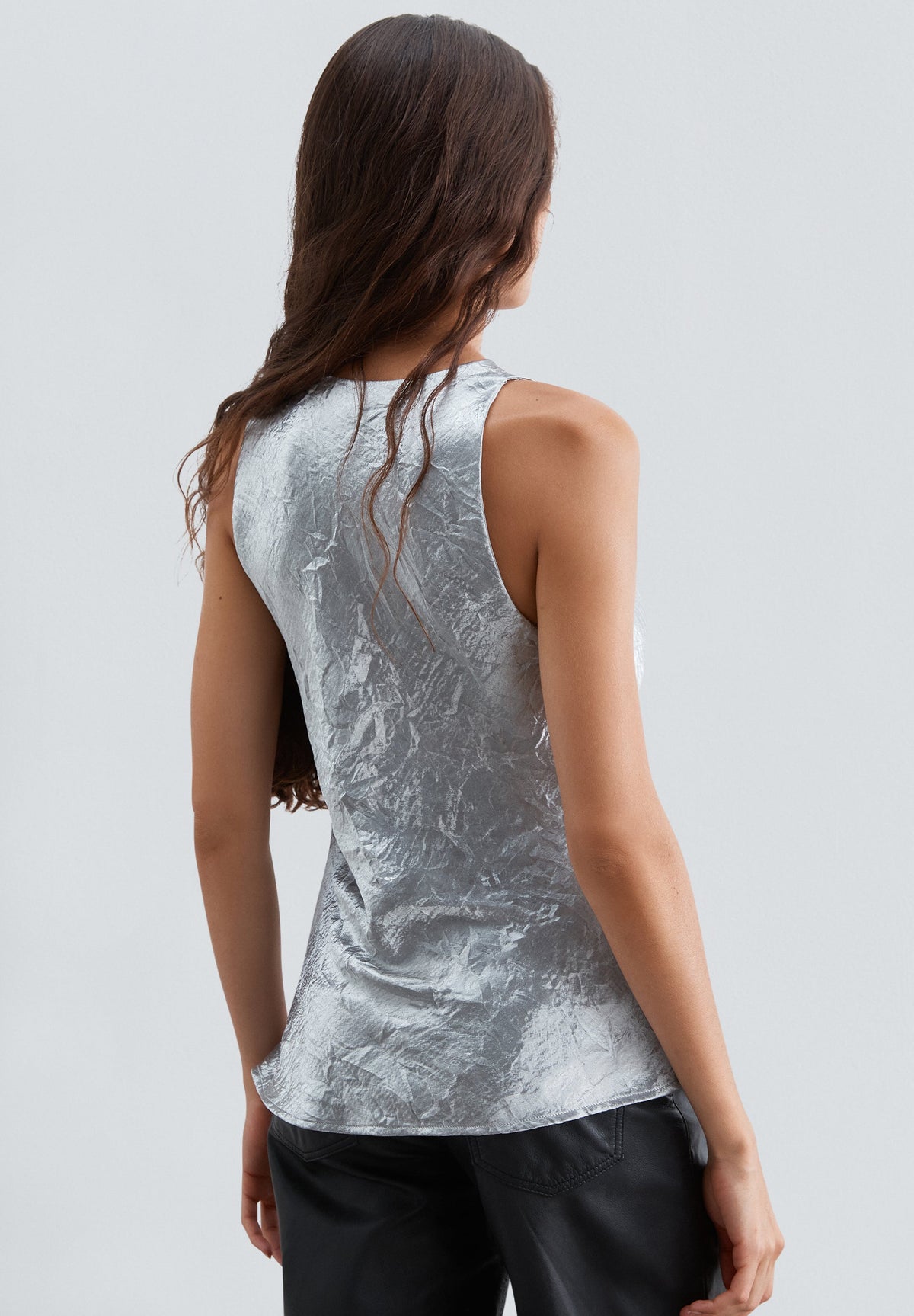 METALLIC DRAPED TOP