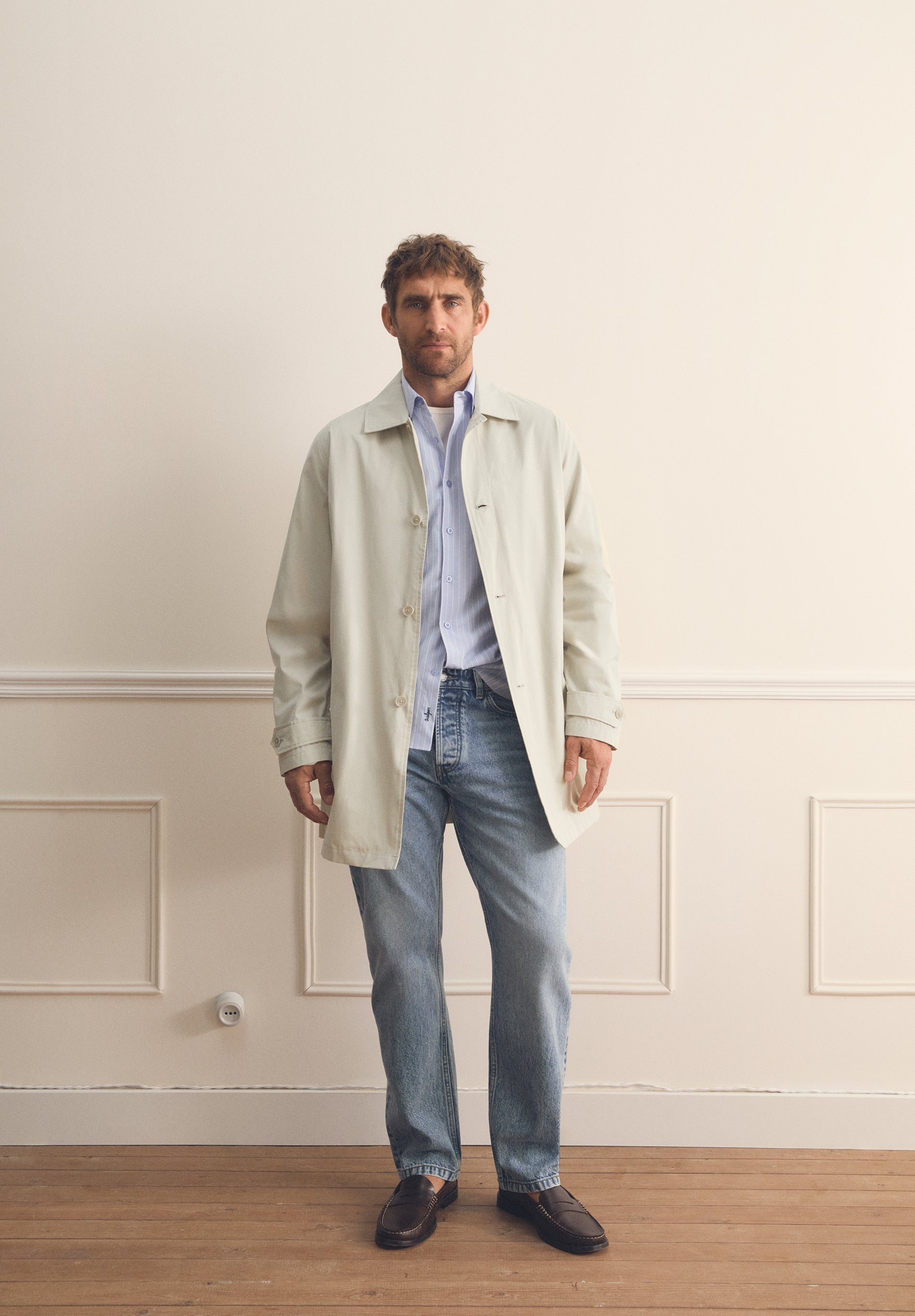 CLASSIC WATER-REPELLENT TRENCH COAT