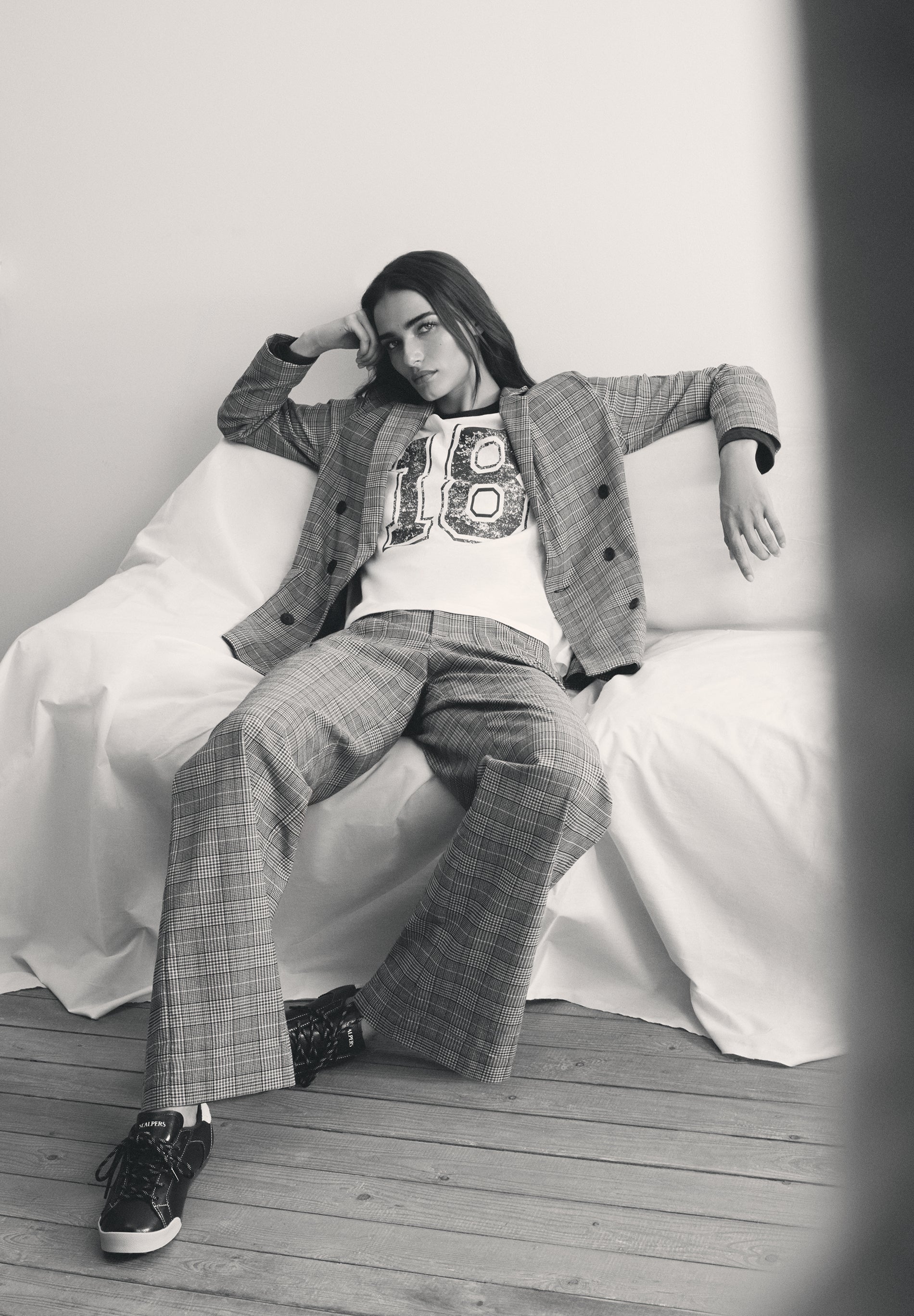 STRAIGHT CHECKED TROUSERS