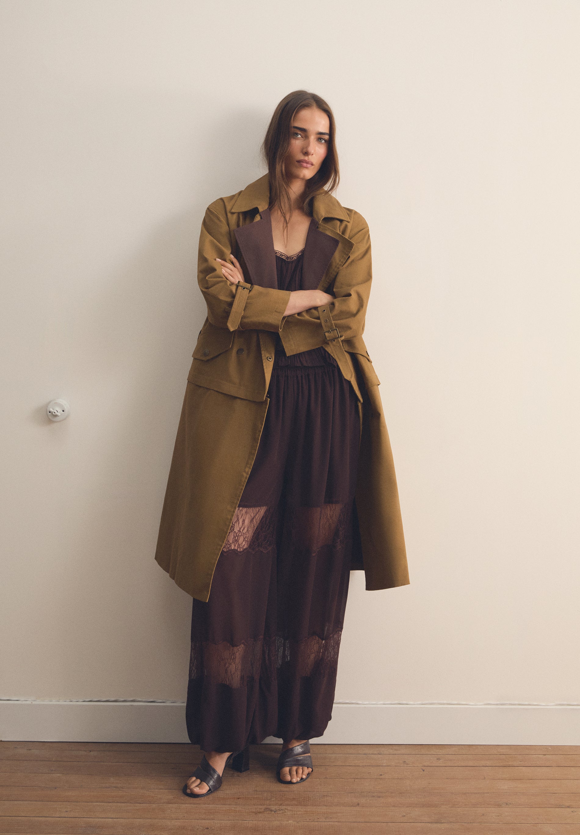 LONG CONVERTIBLE TRENCH COAT