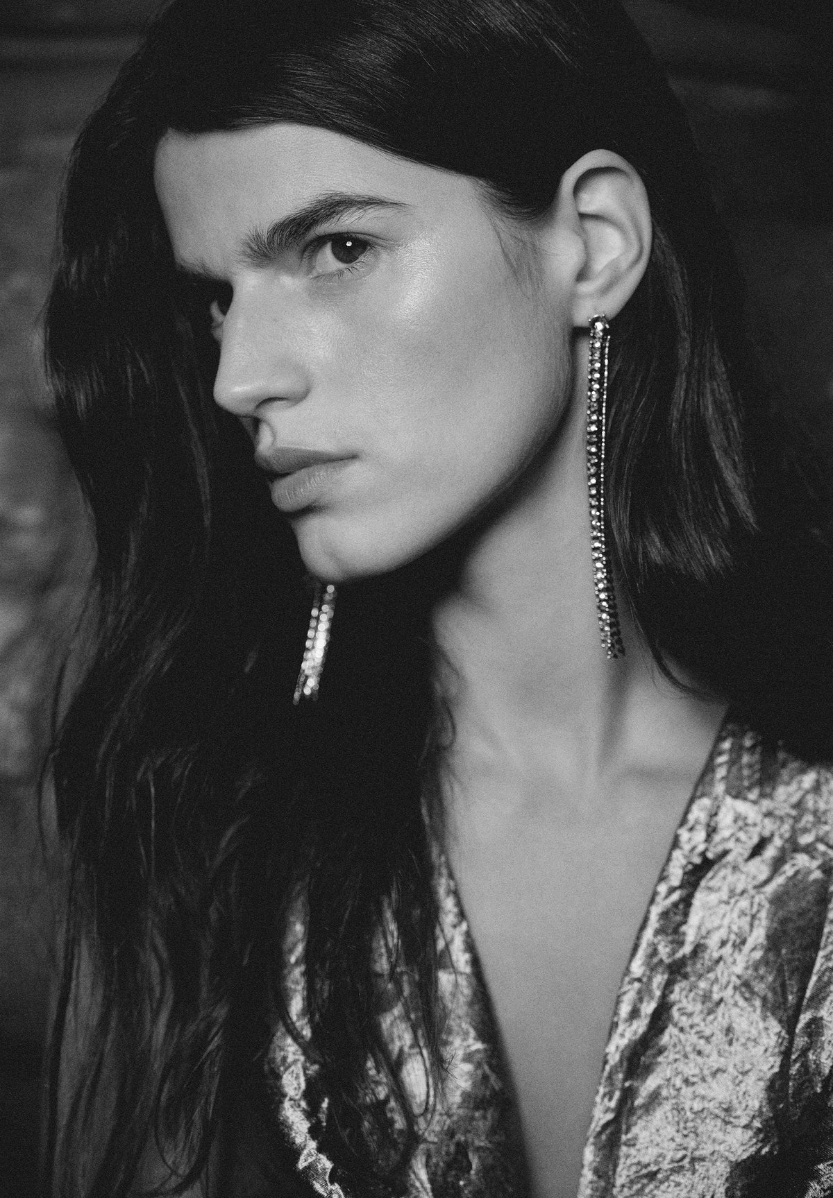 LONG BEAD EARRINGS