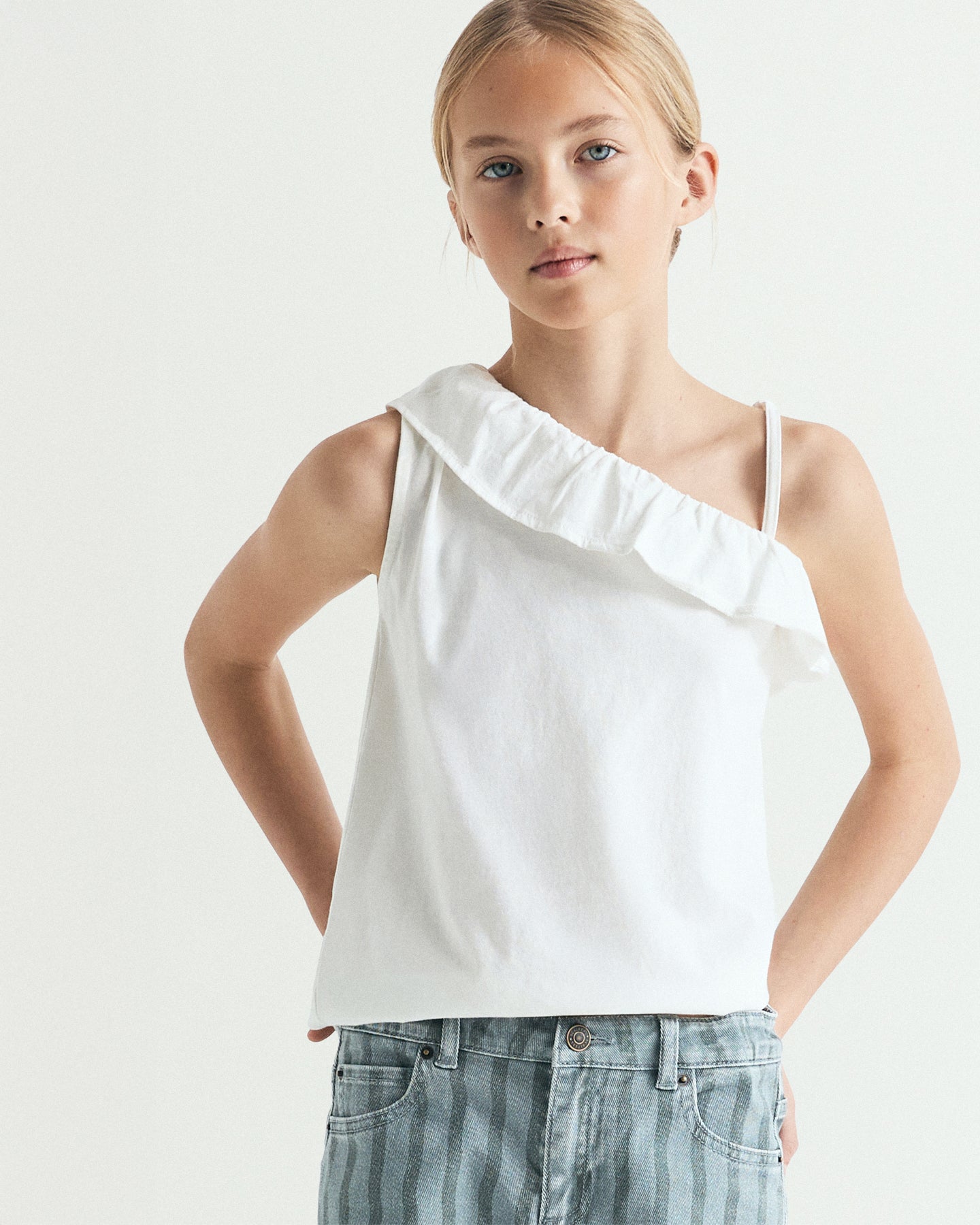 Girls' clothing up to -70%