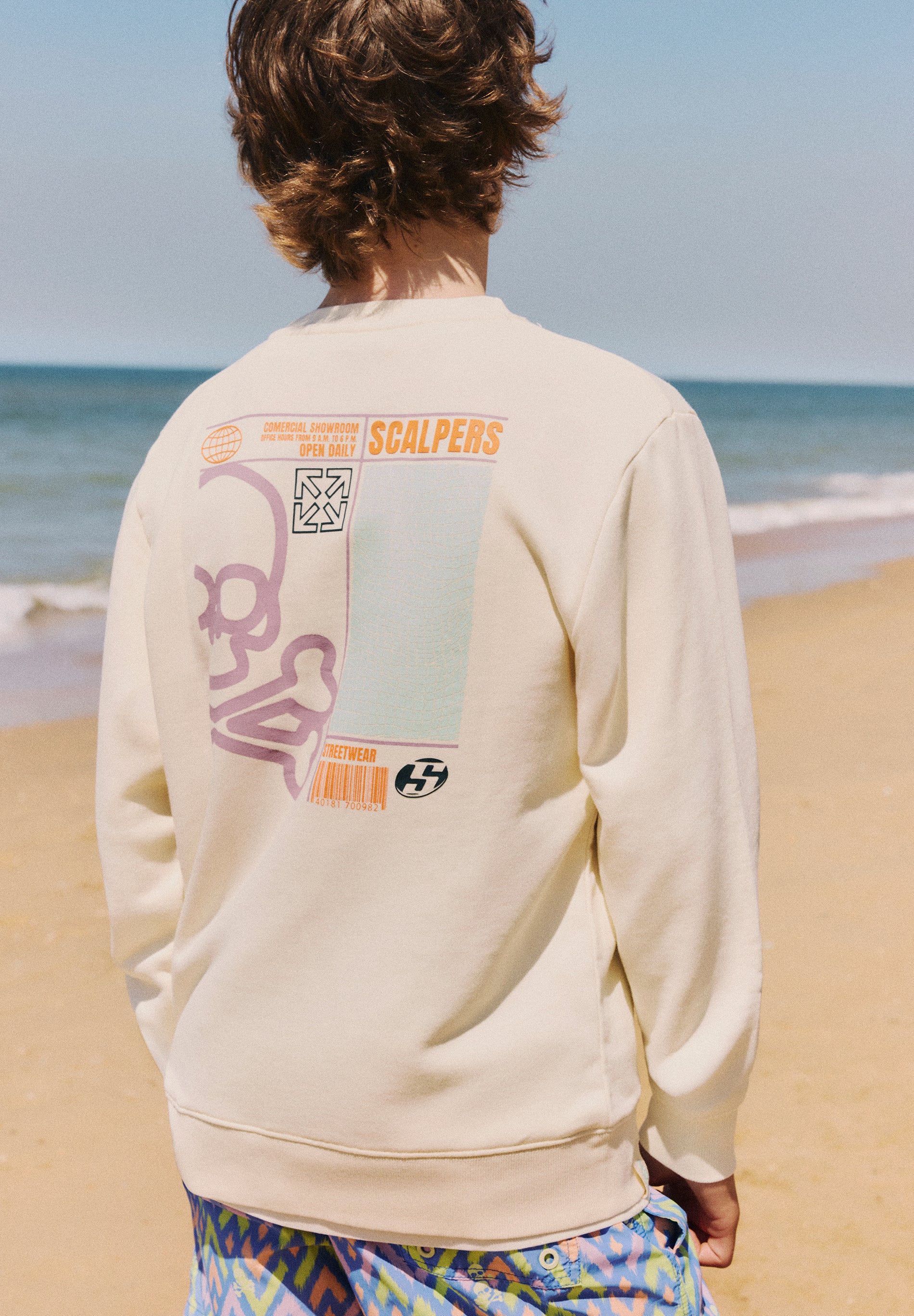 PRINTED SKULL HOODIE