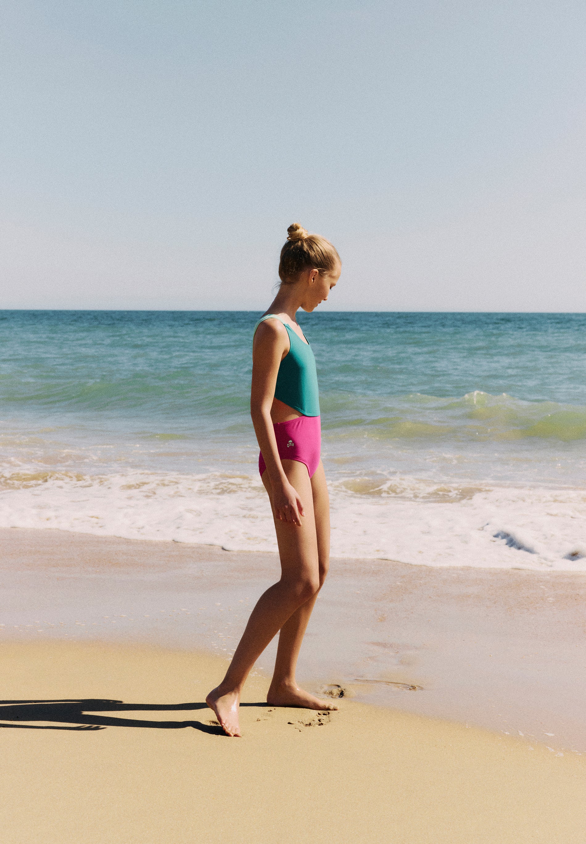CONTRAST THREE-TONE SWIMSUIT