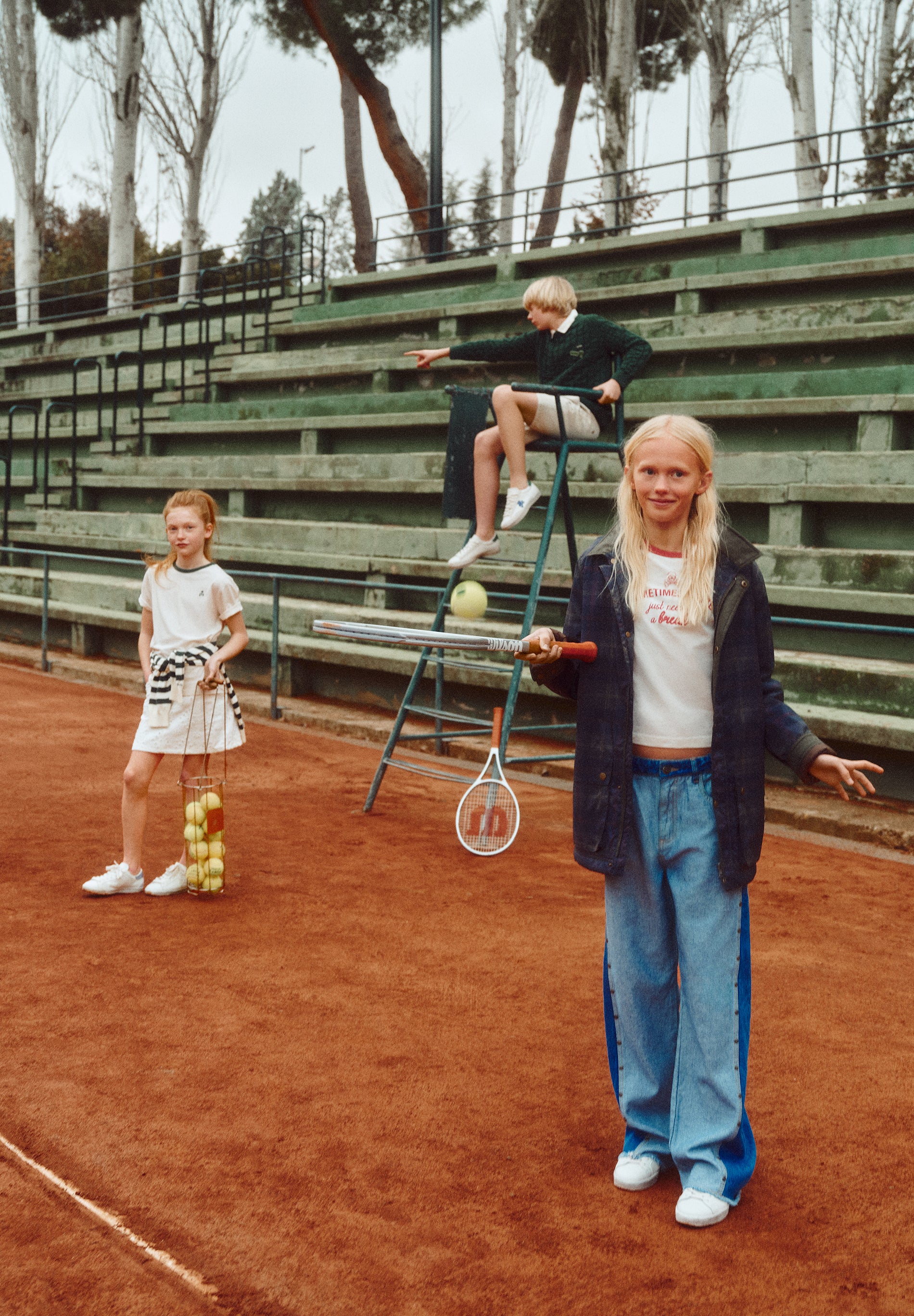 TWO-TONE WIDE LEG JEANS