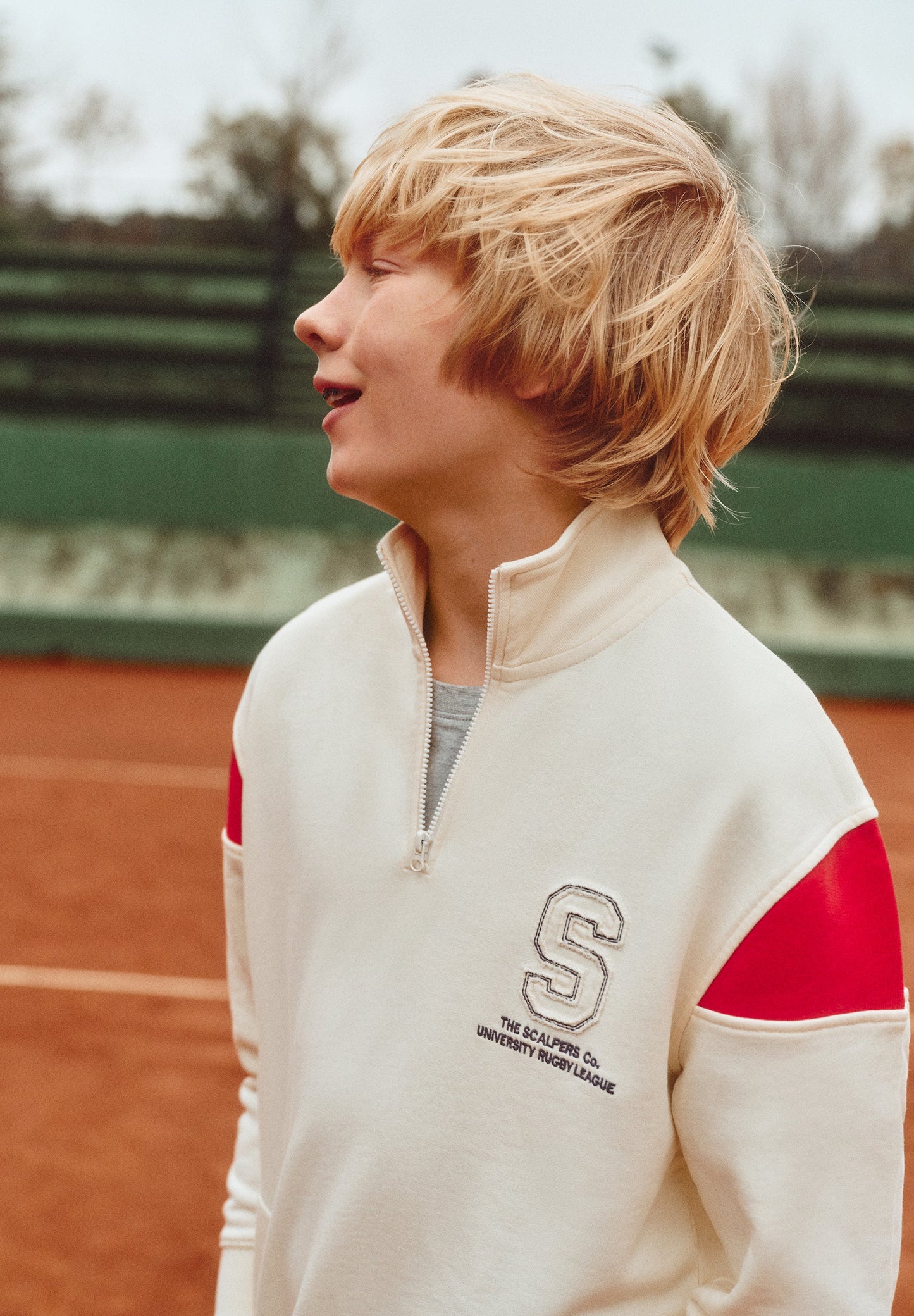 HIGH NECK ZIP-UP SWEATSHIRT