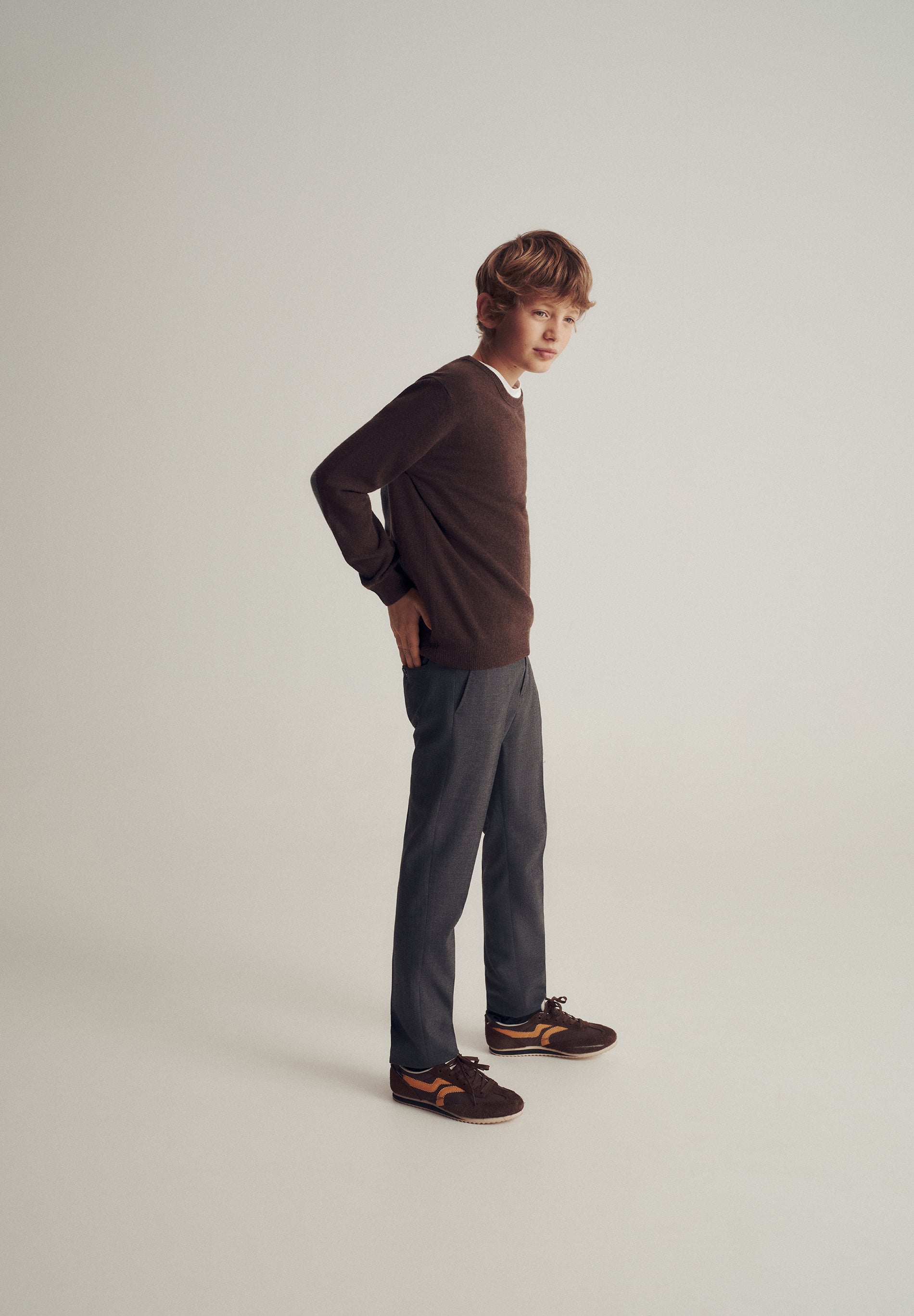 WOLLEN TRUI DOODSHOOFD