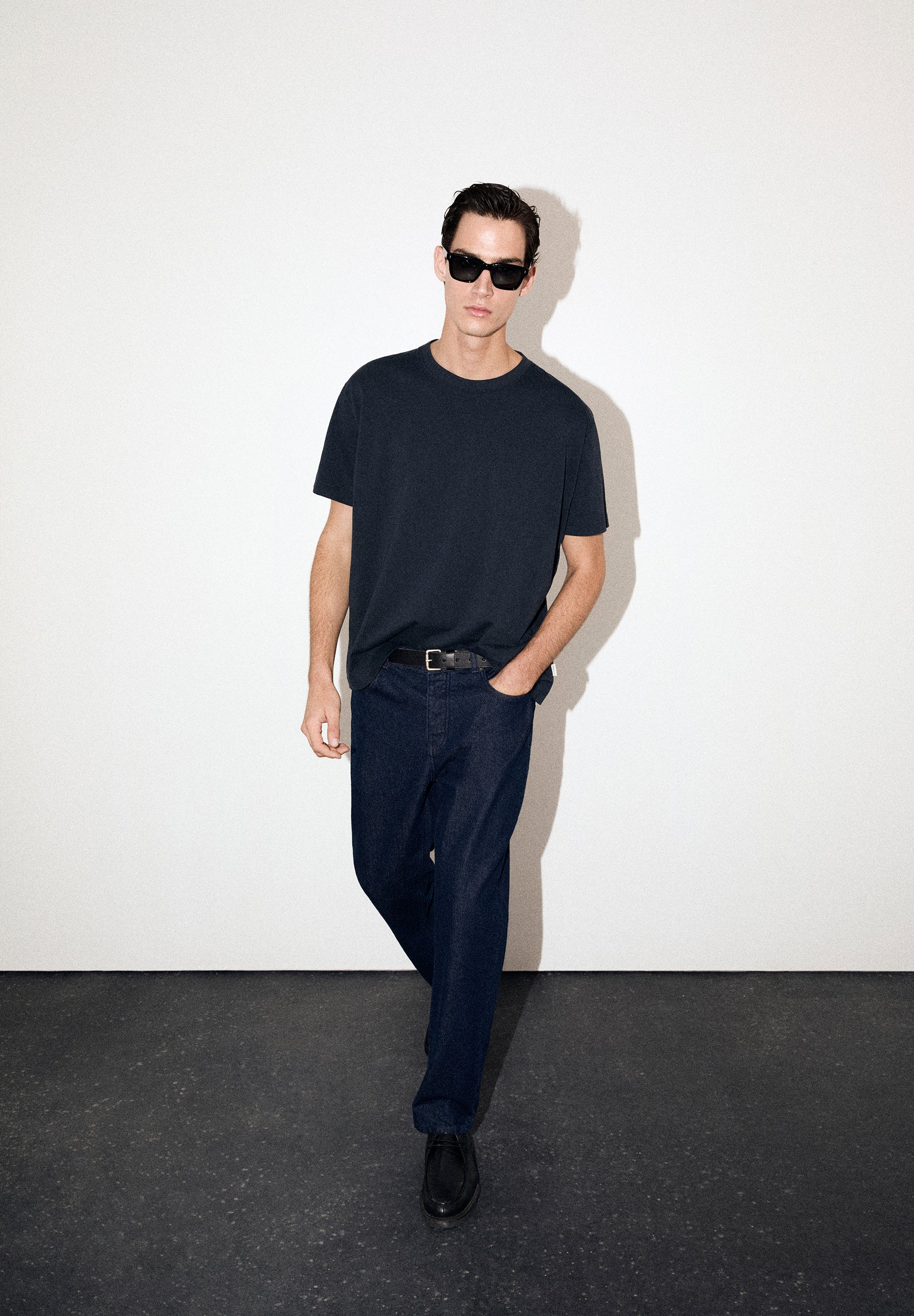 HEAVY WEIGHT COTTON T-SHIRT