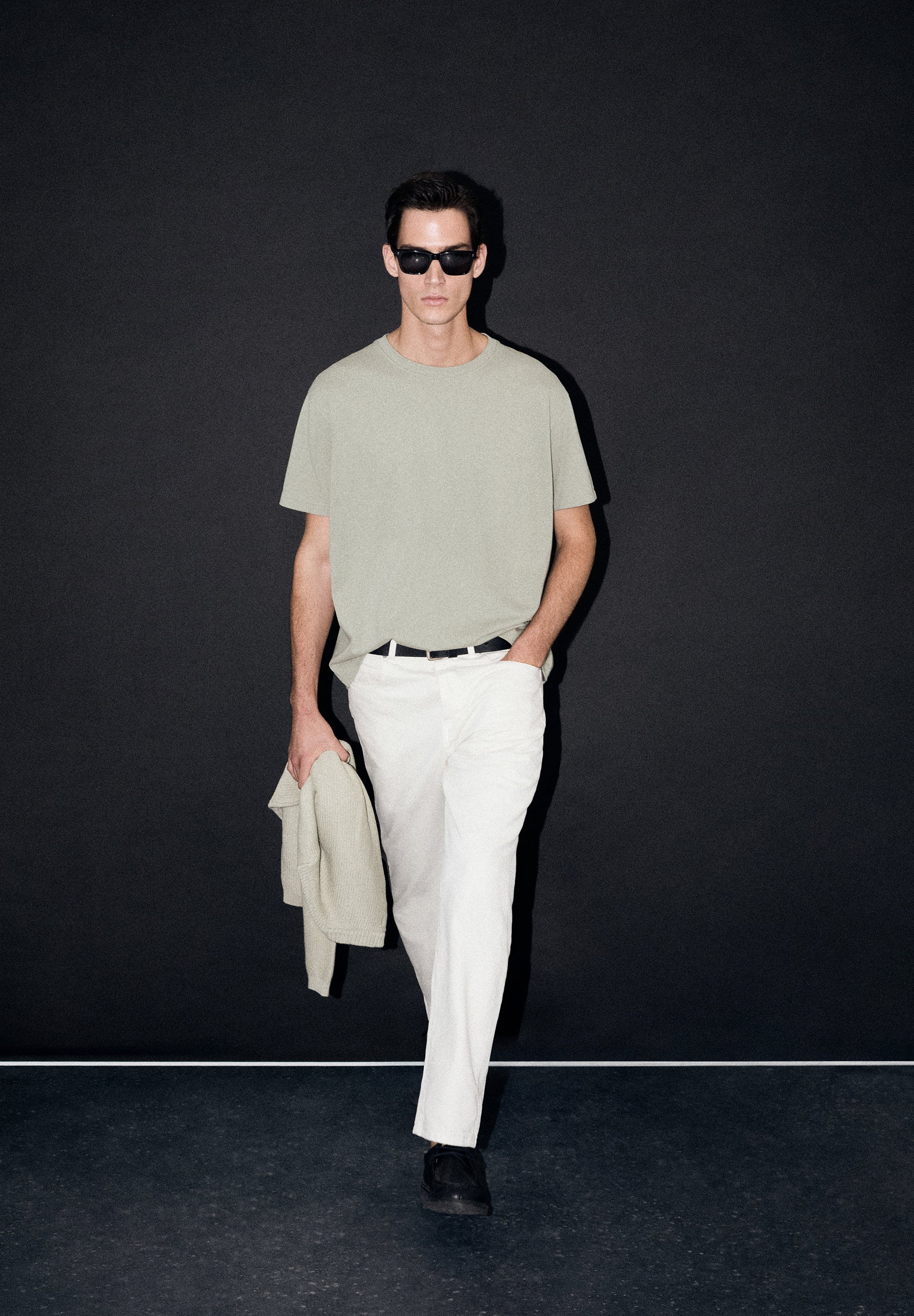 HEAVY WEIGHT COTTON T-SHIRT