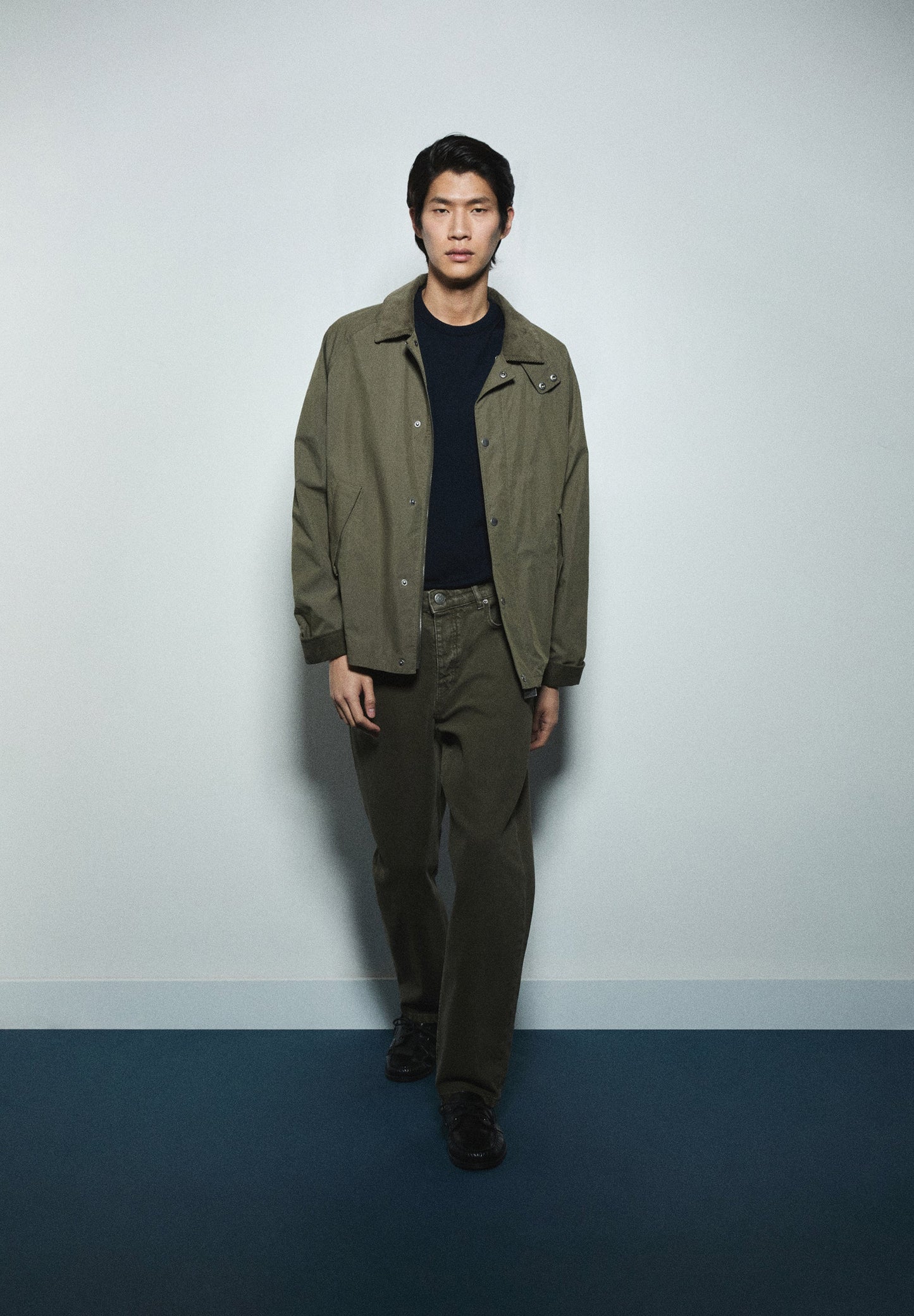 BOXY JACKET WITH CORDUROY COLLAR