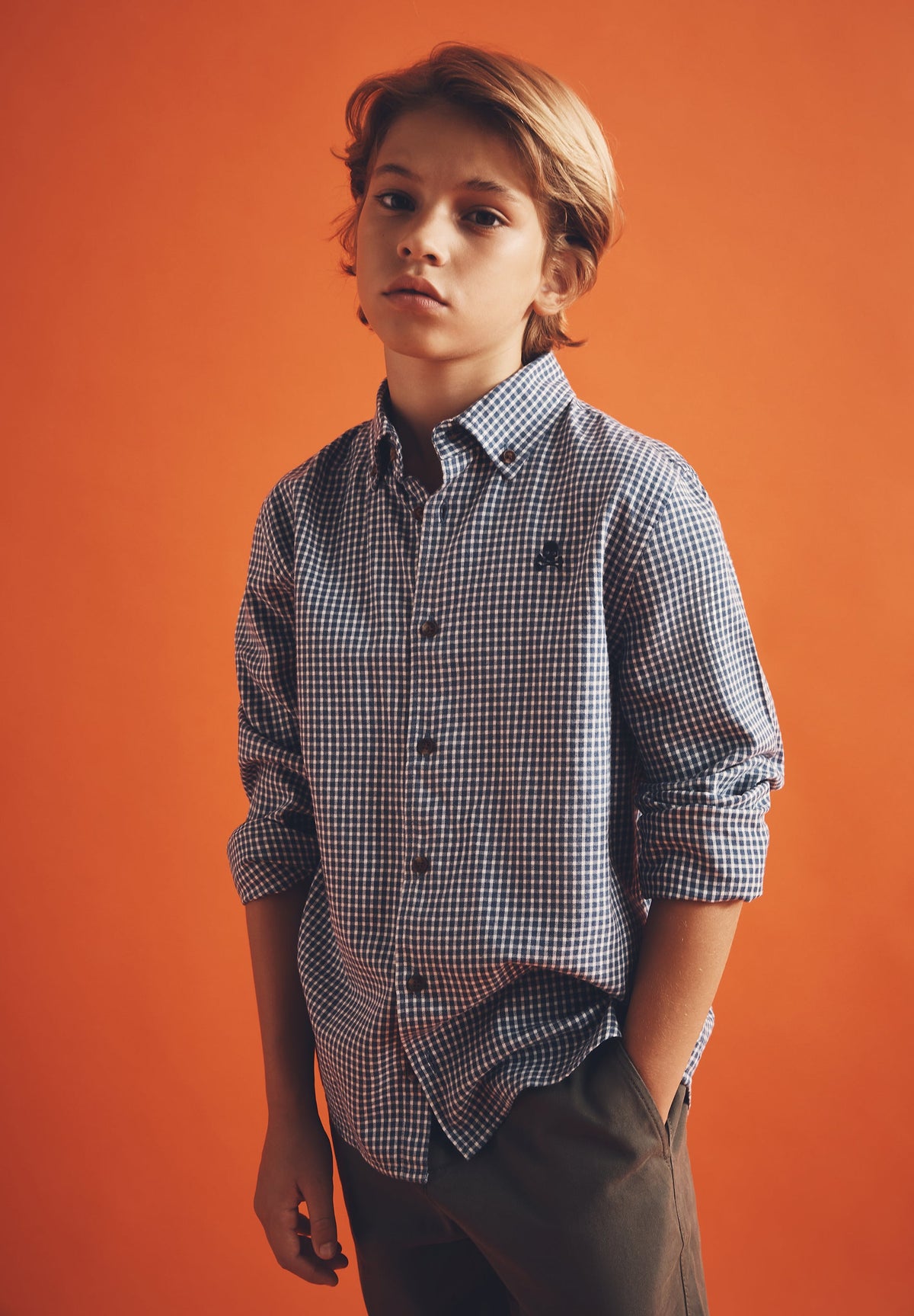 CHECK SHIRT WITH A BUTTON-DOWN COLLAR