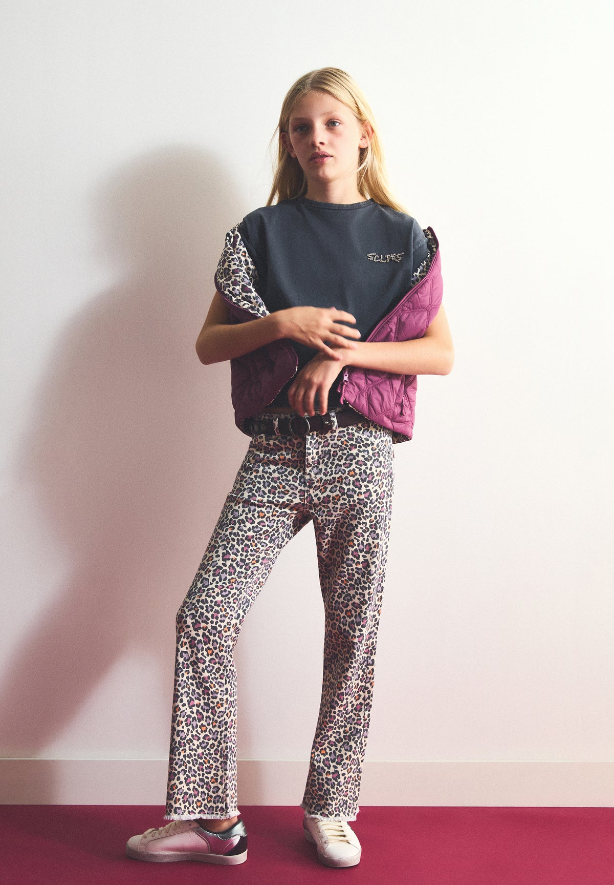 T-SHIRT WITH RHINESTONE DETAIL