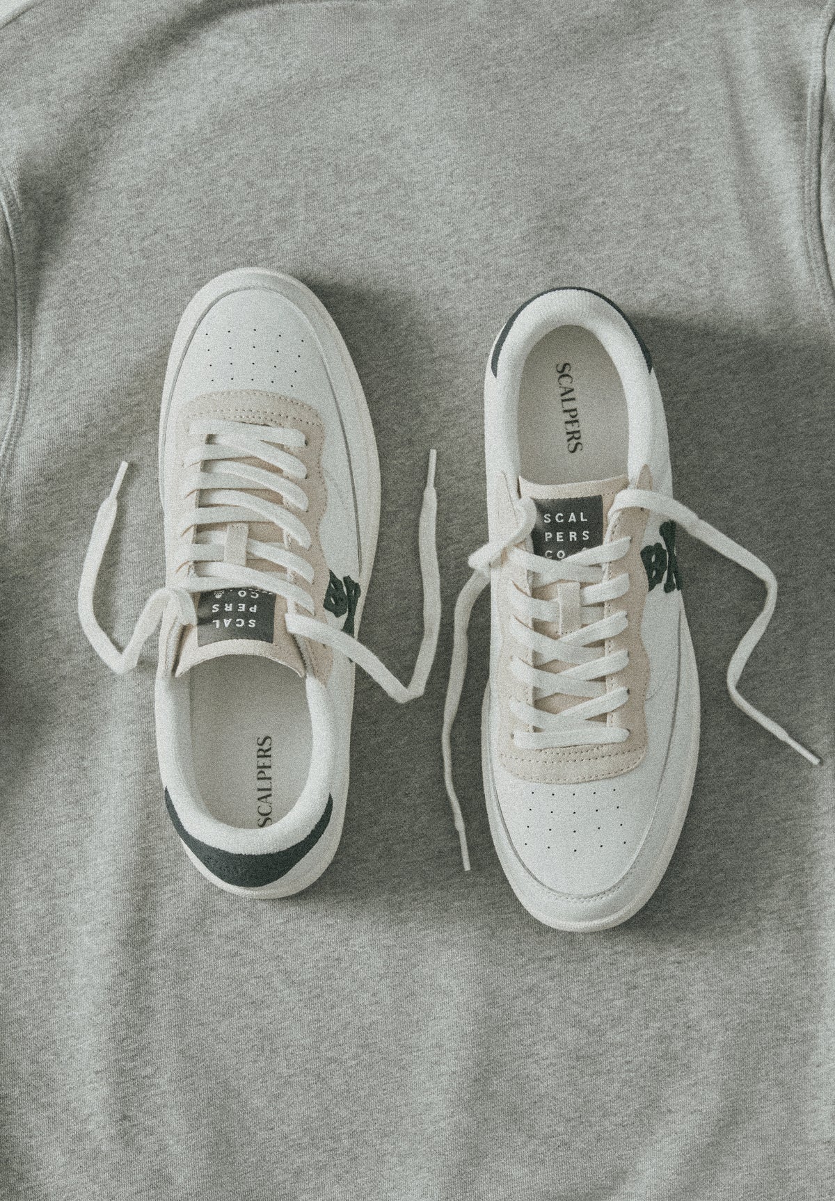 CLASSIC SOLE SKULL SNEAKERS