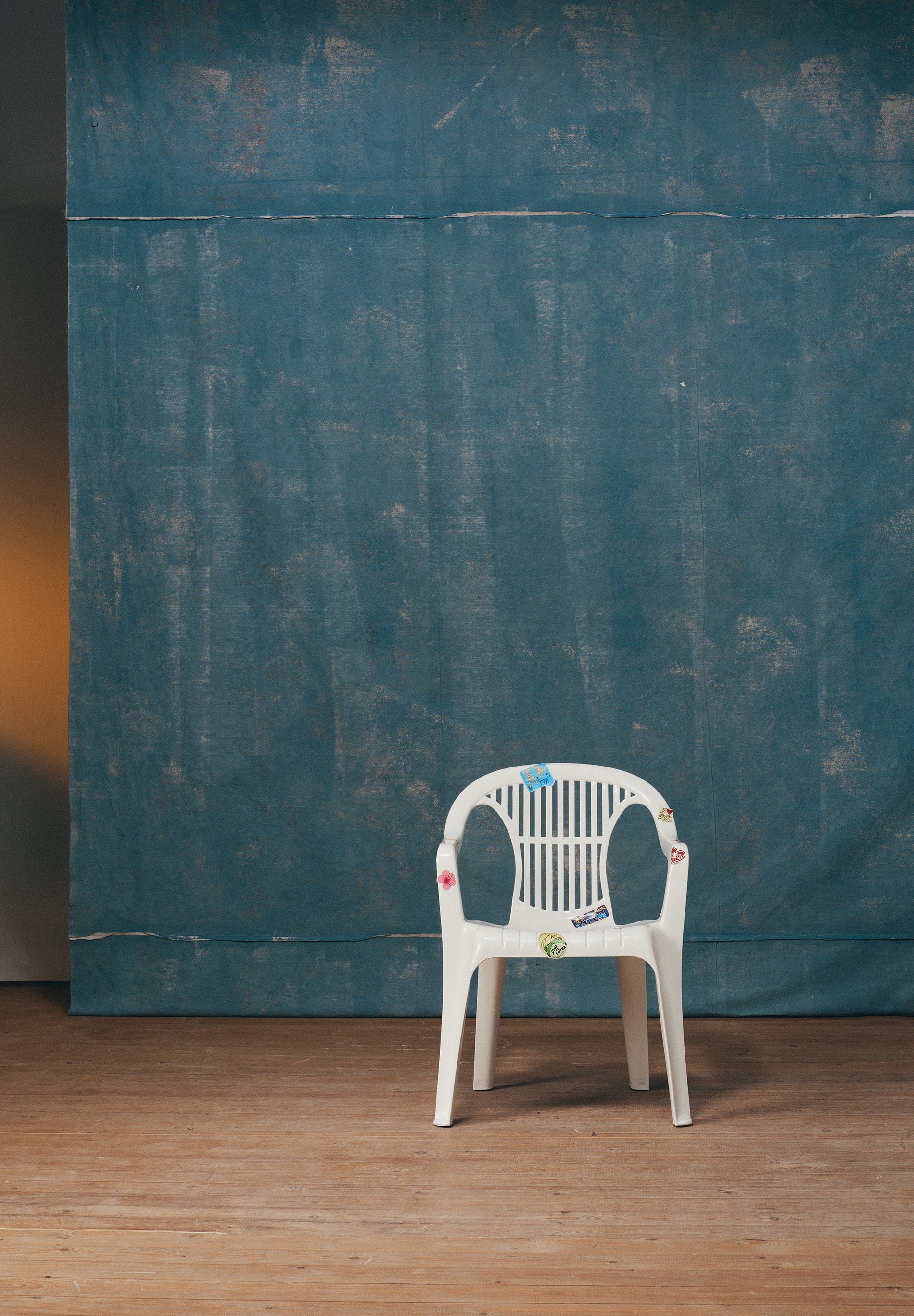 RELAXED LINEN AND COTTON TROUSERS