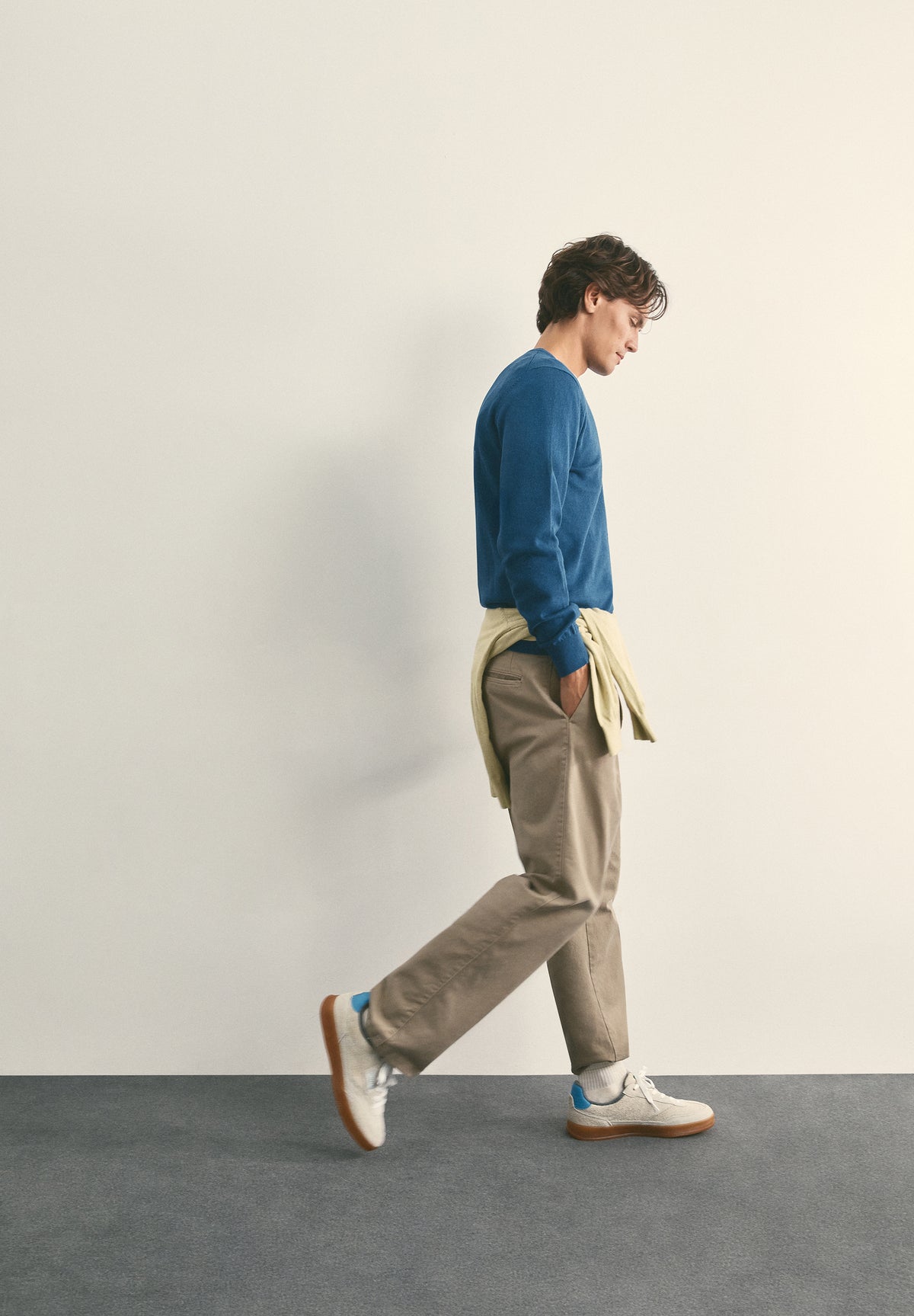 RETRO SUEDE SNEAKERS