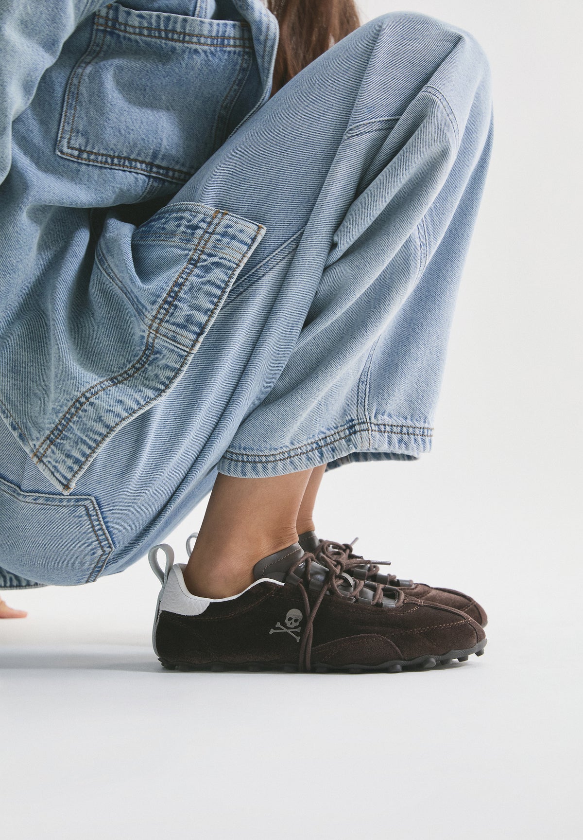 RETRO VELVET SNEAKERS