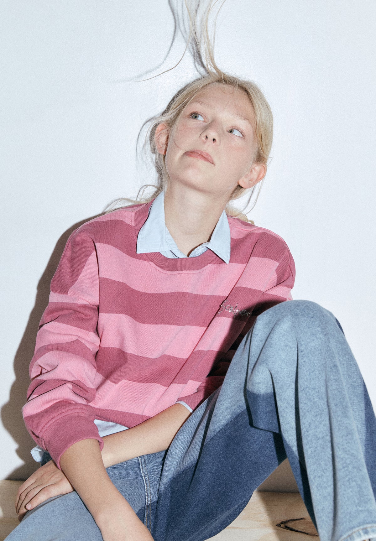 RELAXED FIT STRIPED SWEATSHIRT