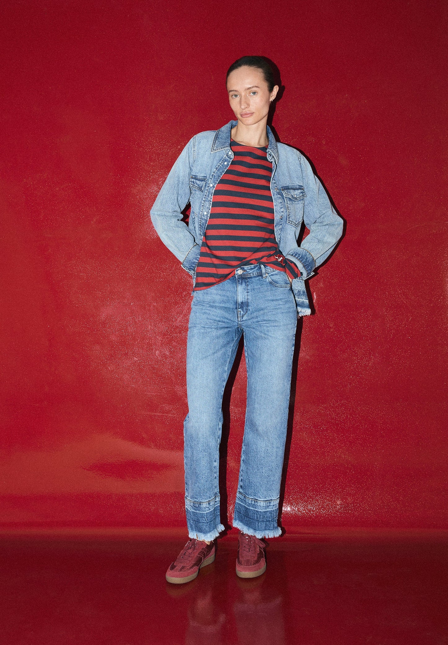 JEANS EFECTO LAVADO DESFLECADOS - Scalpers