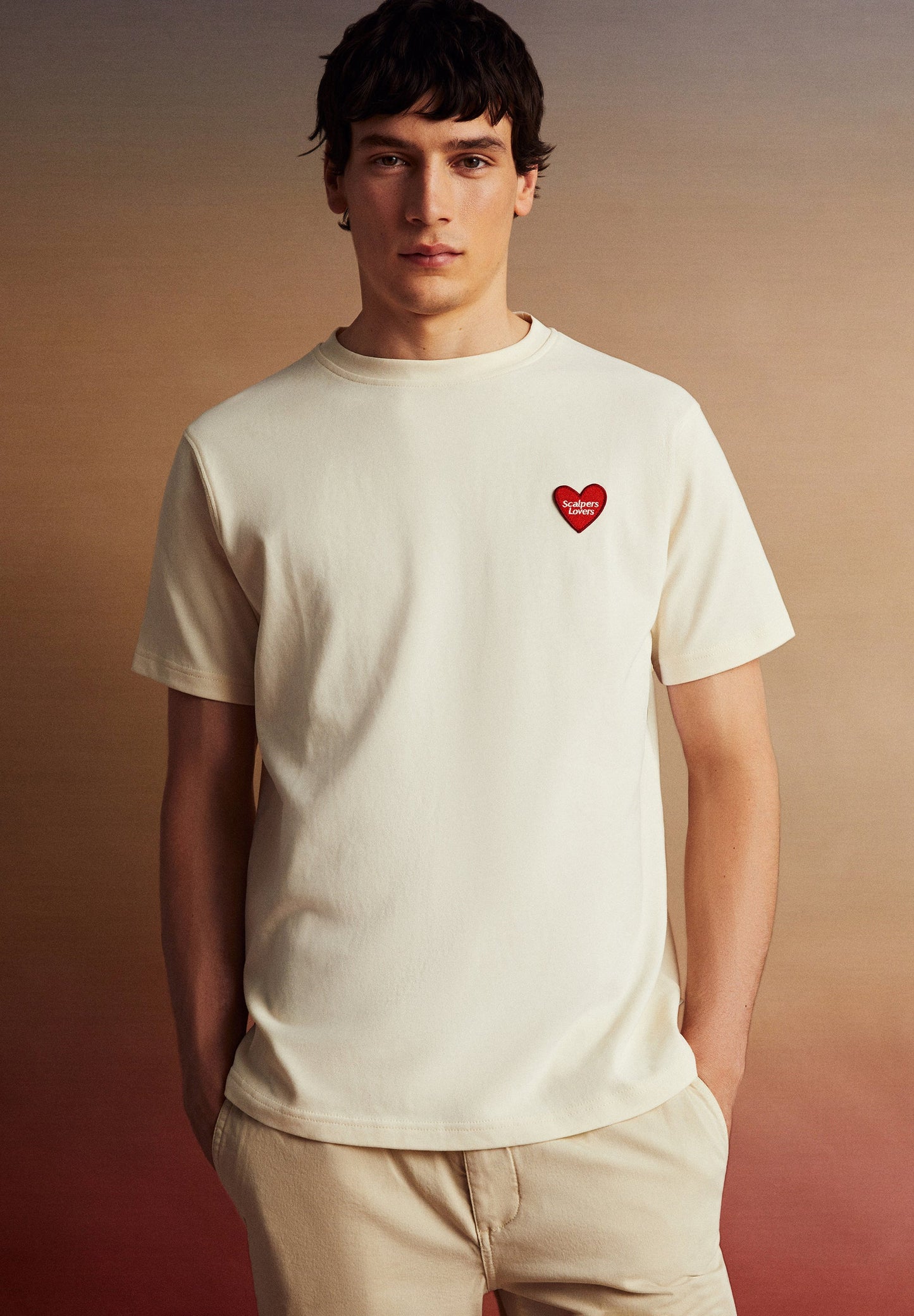 T-SHIRT PRINT VOORKANT LOVE