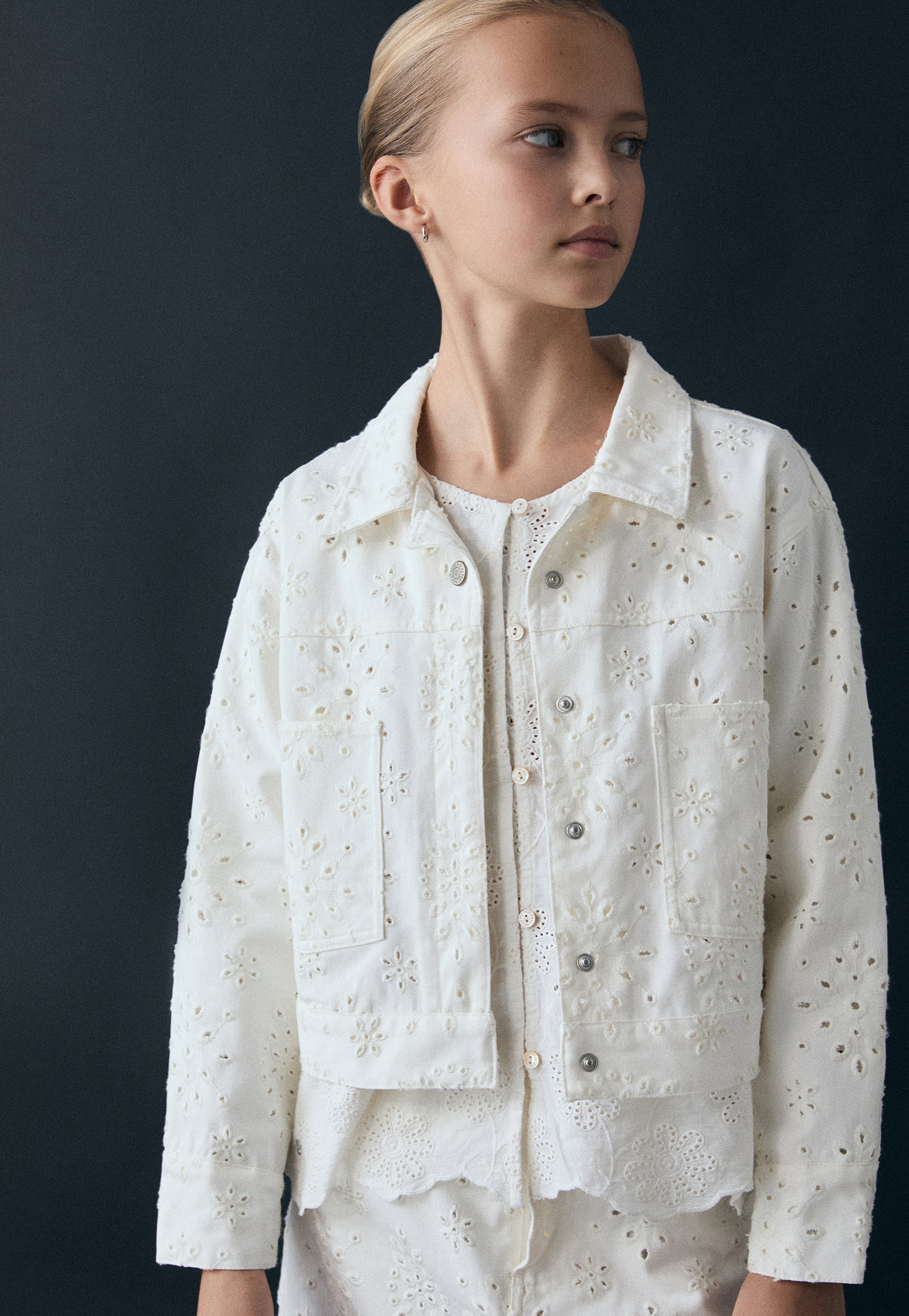 des_090426_total_looks_girls_05